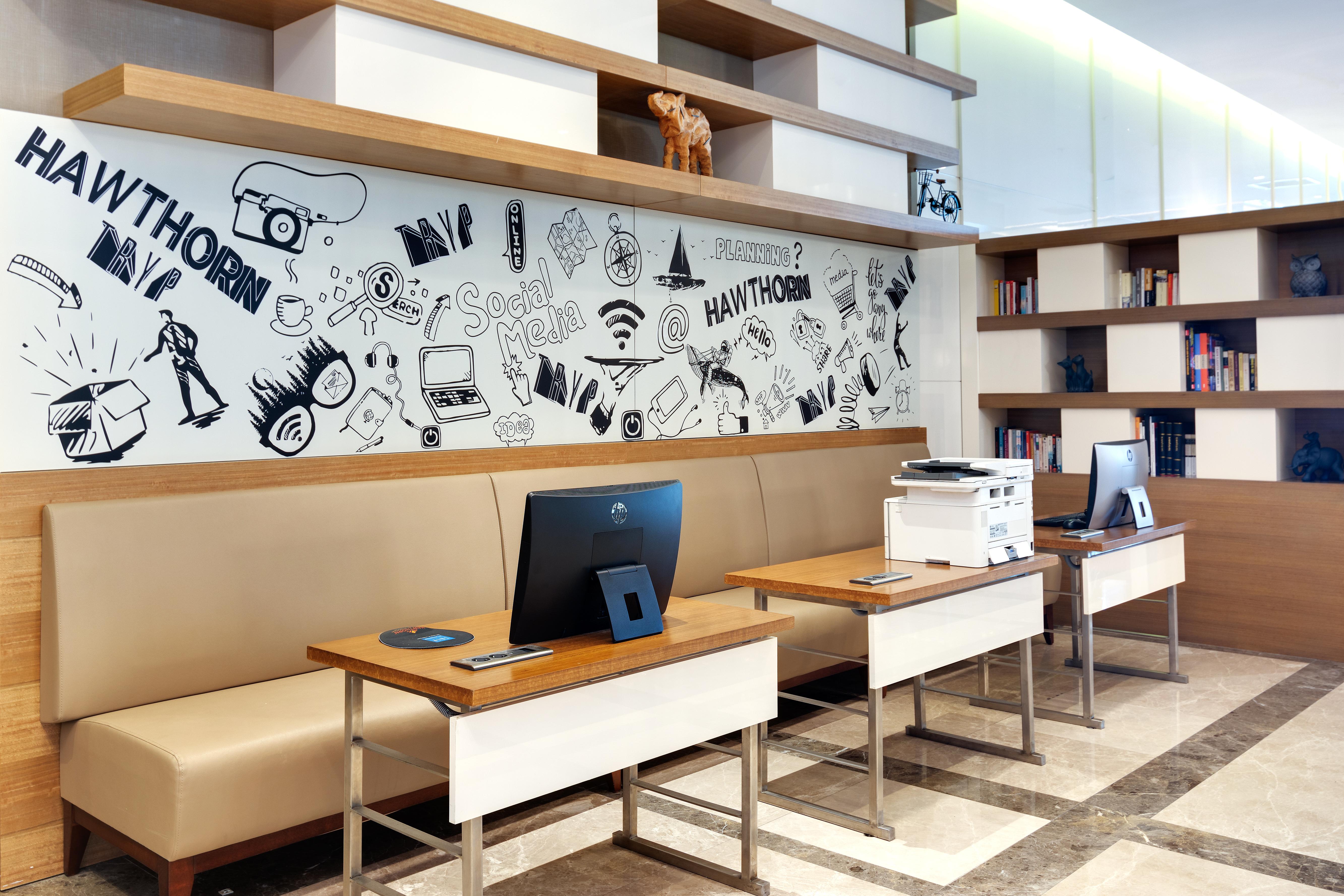 Hotel Tryp By Wyndham Basin Ekspres 5*