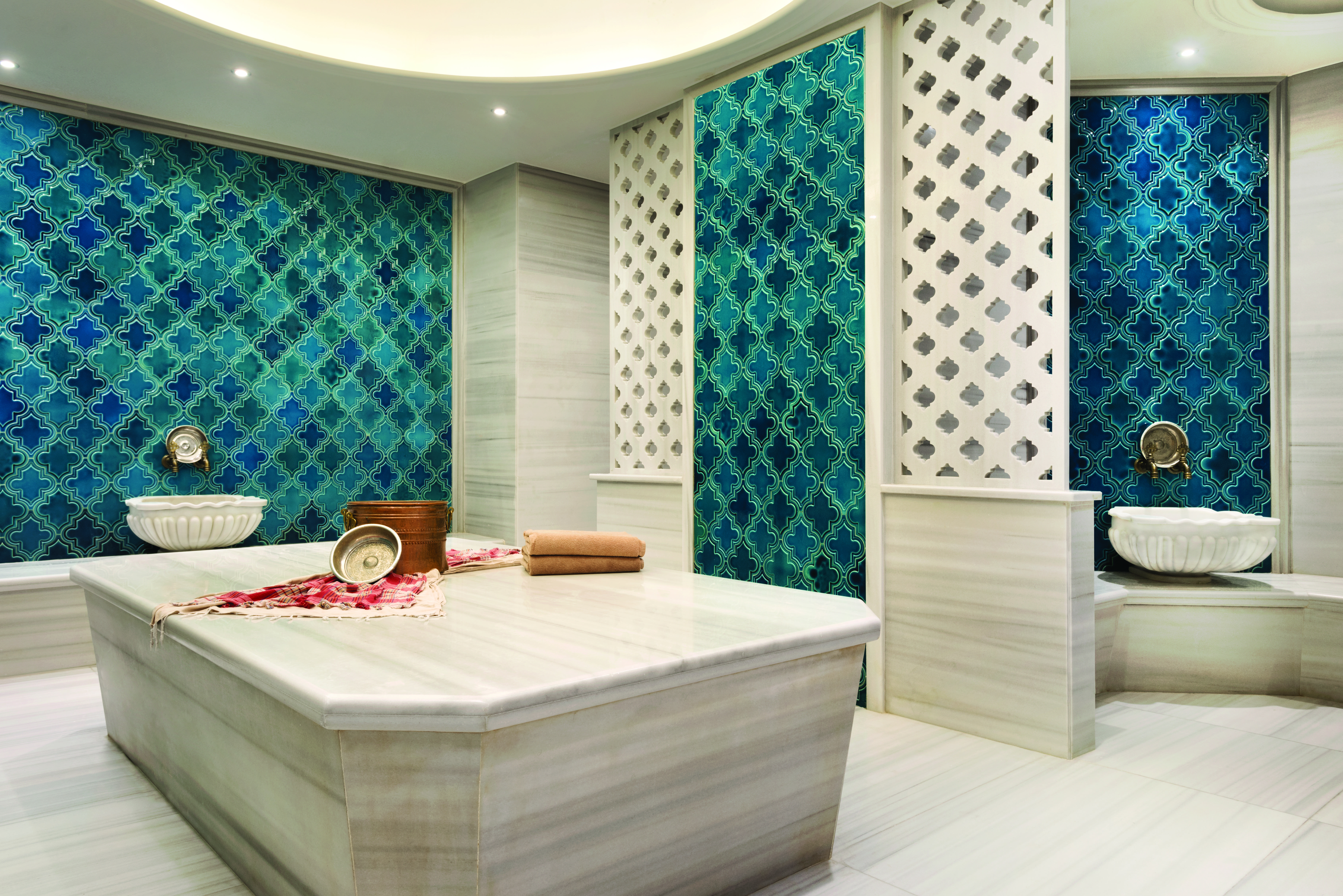 Tryp By Wyndham Basin Ekspres 5*