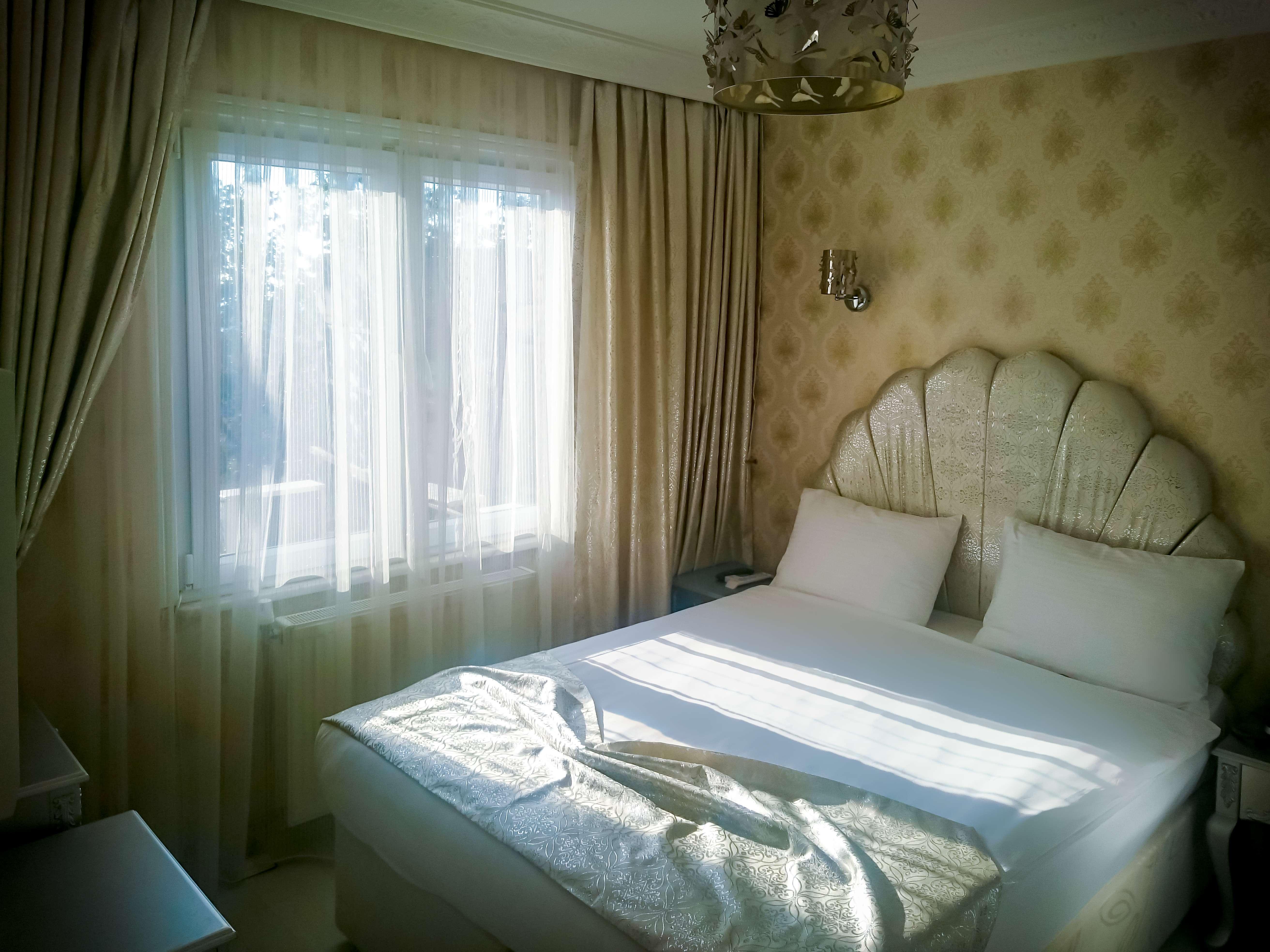 Miss Royal & İstanbul