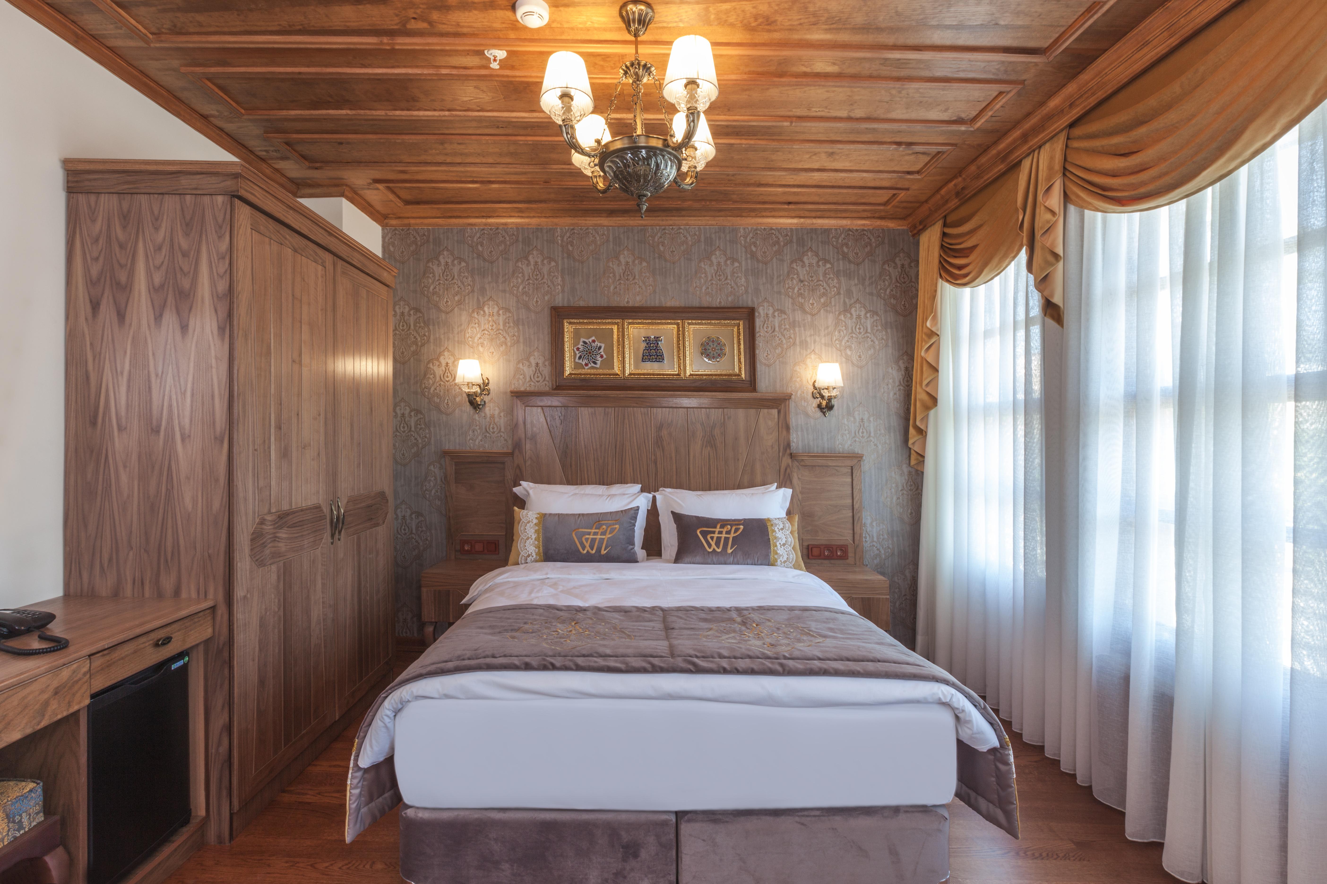 Ferman Hotel-special Category 3*