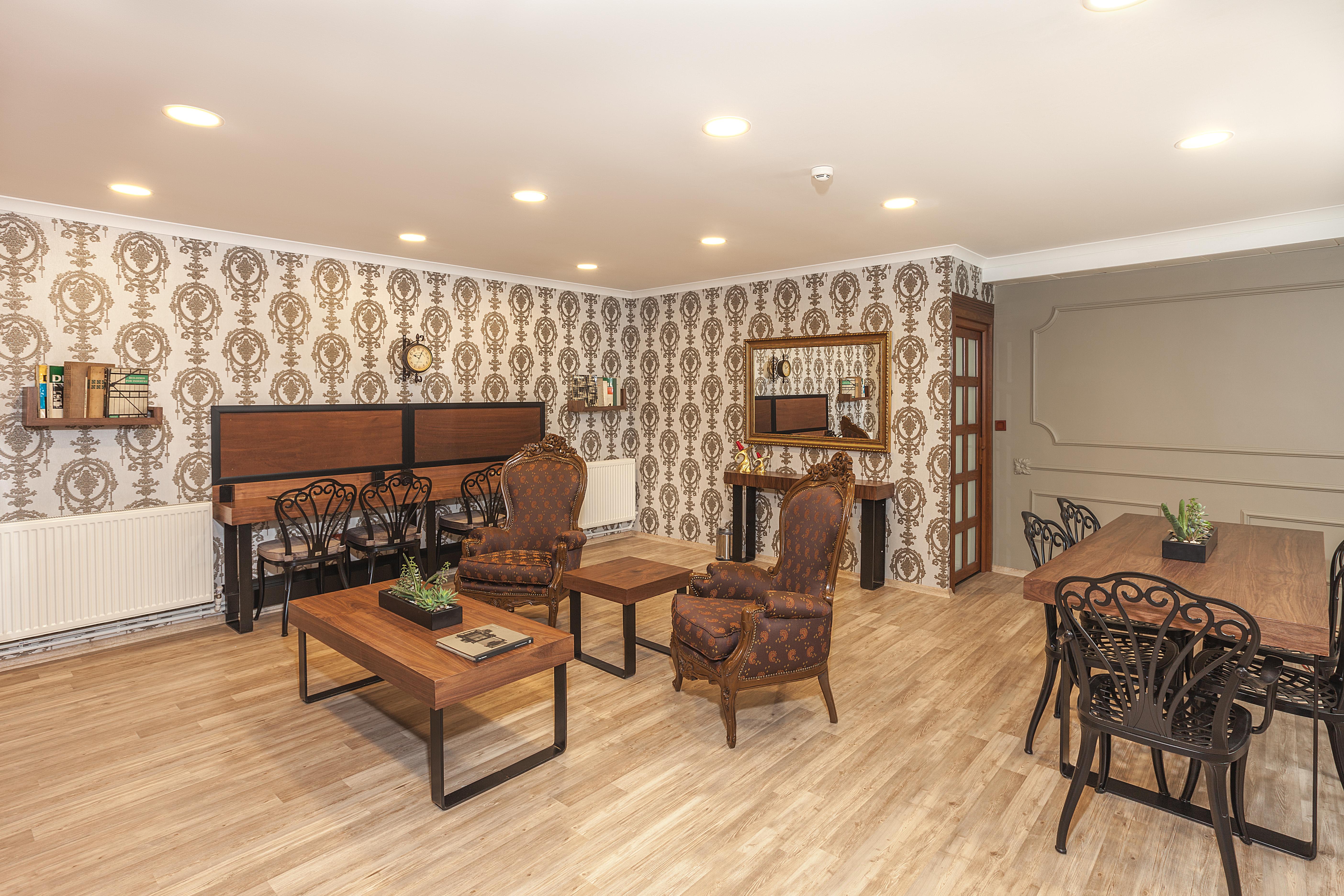 Ferman Hotel-special Category Otel
