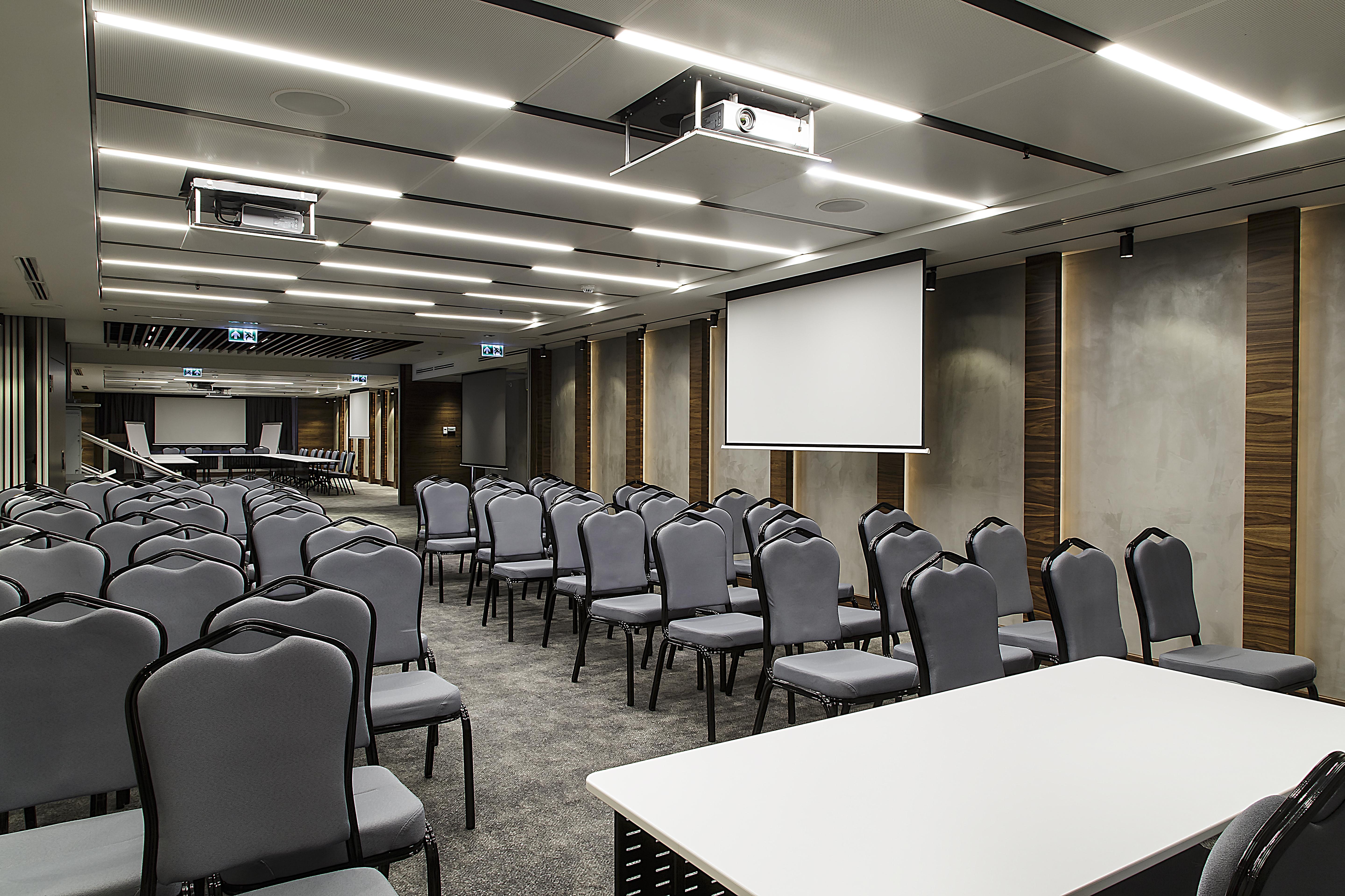 Bof Business Hotel 4*