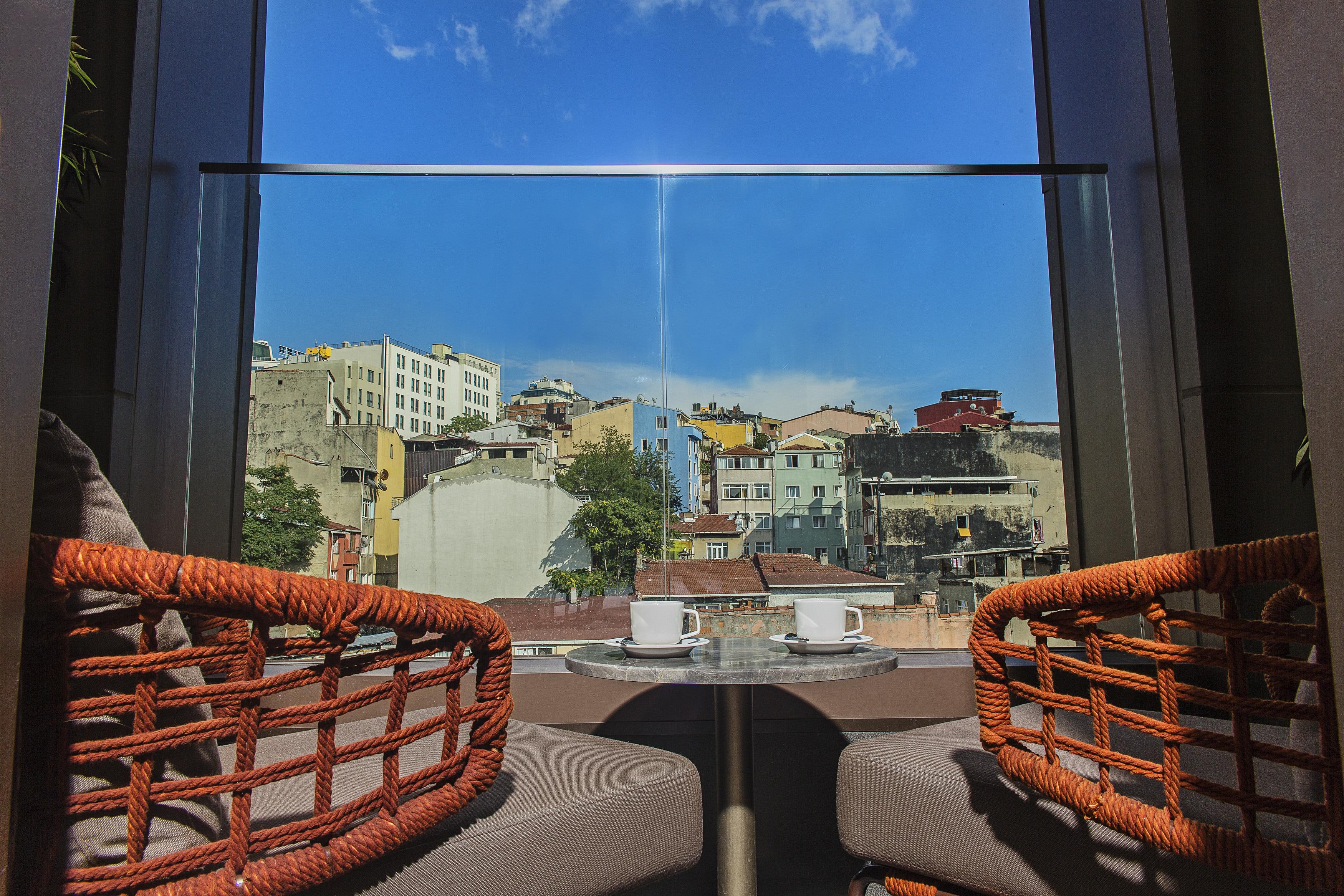 Naz Taksim - Special Category Istanbul