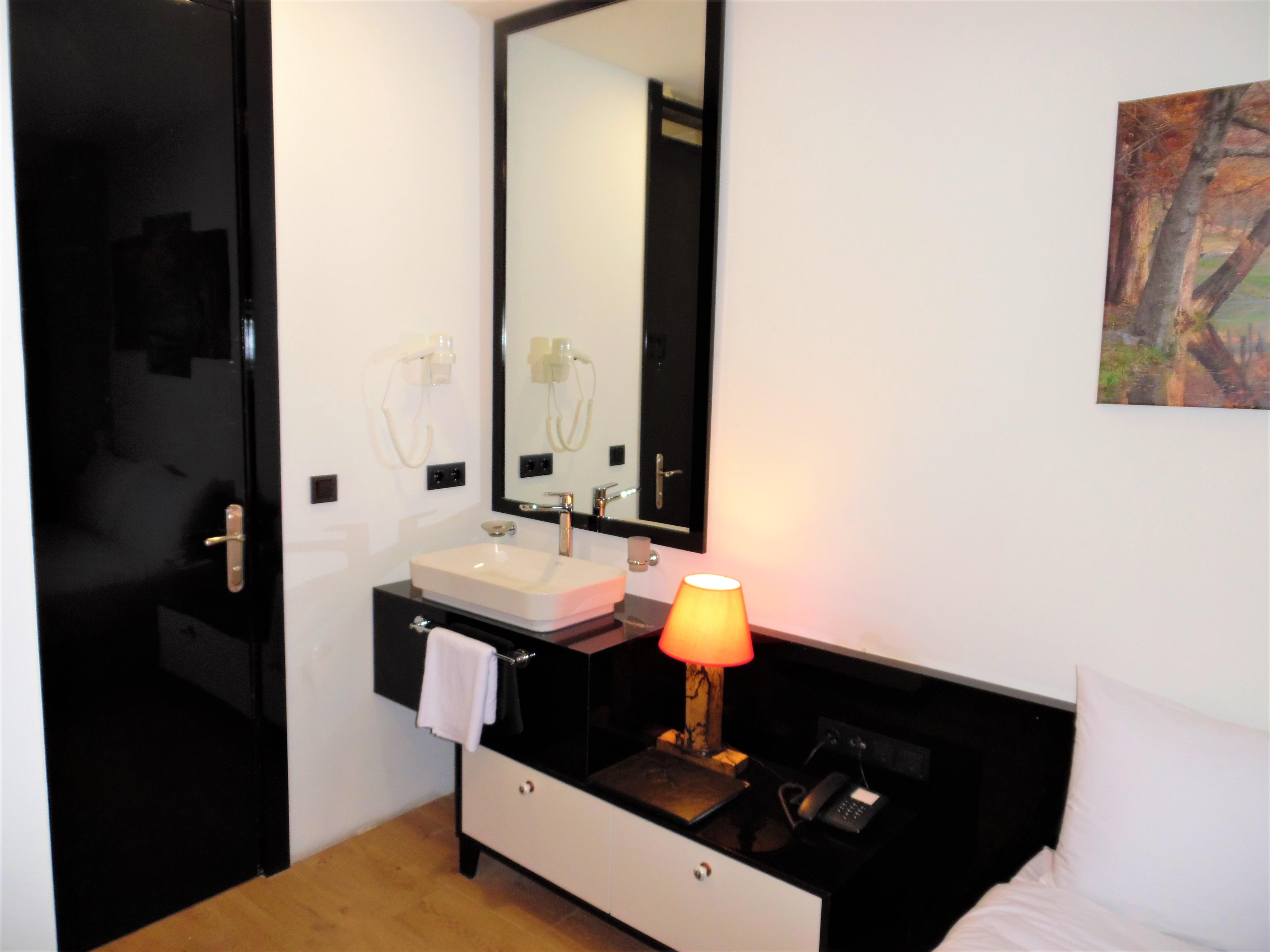 Hotel Vvr 4*