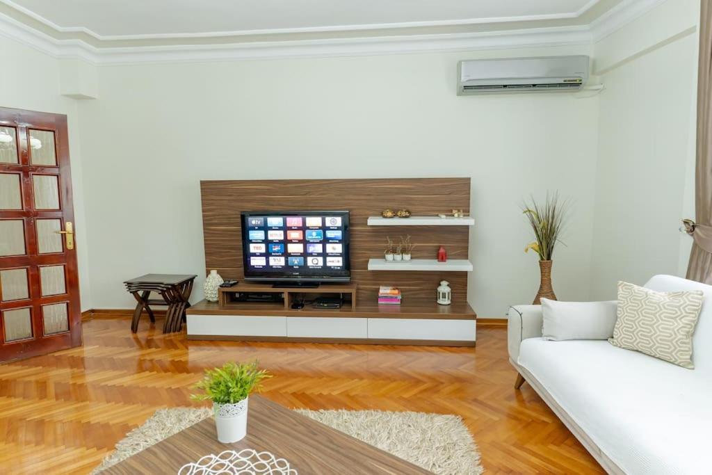 Apartment Kaplan Cosy Flat - Air Conditioned & Heated 3 Bedrooms In The *