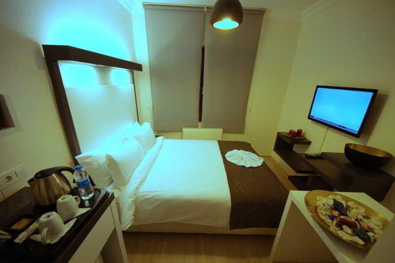 The Legend Platine Hotel 3*
