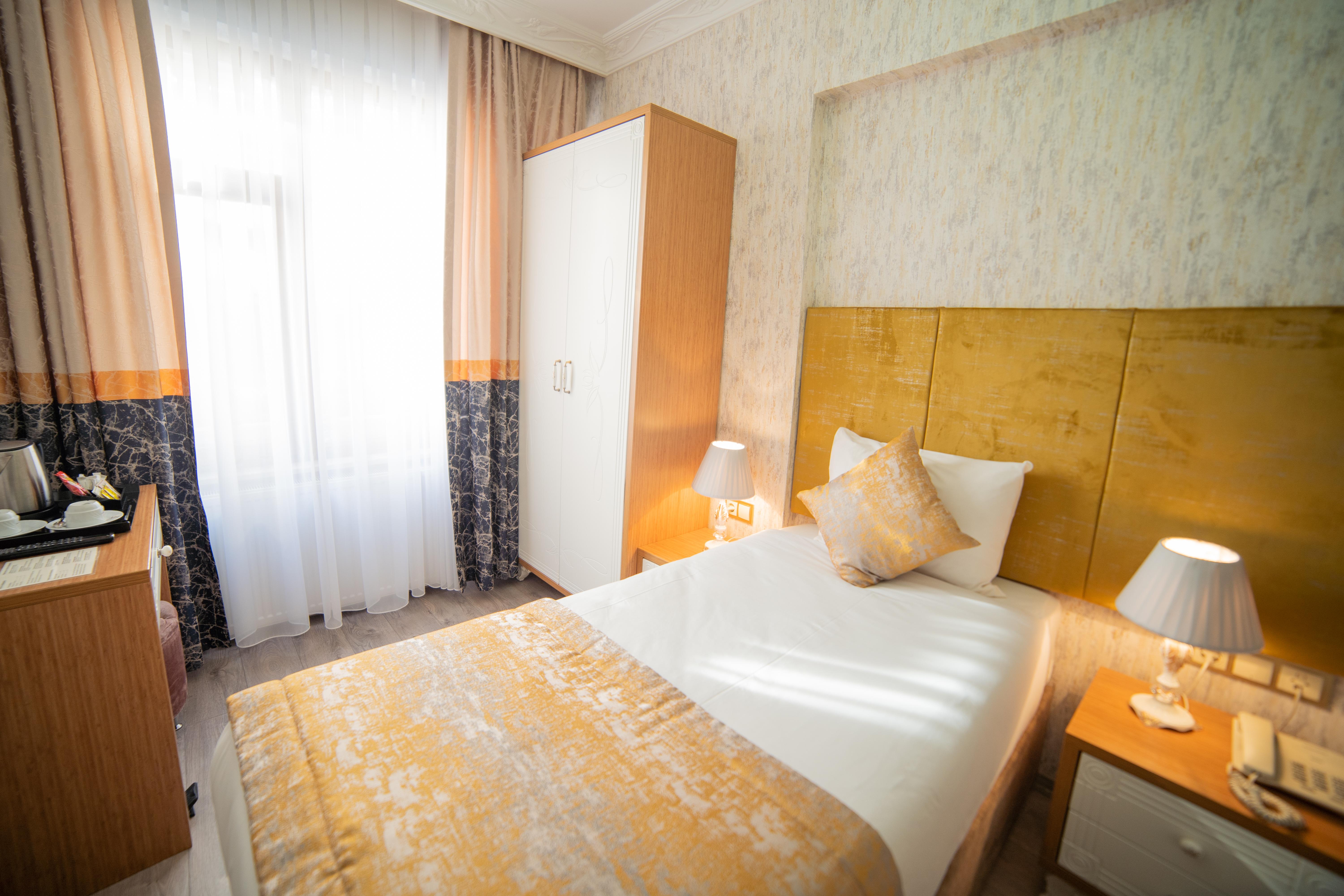 Miran Hotel