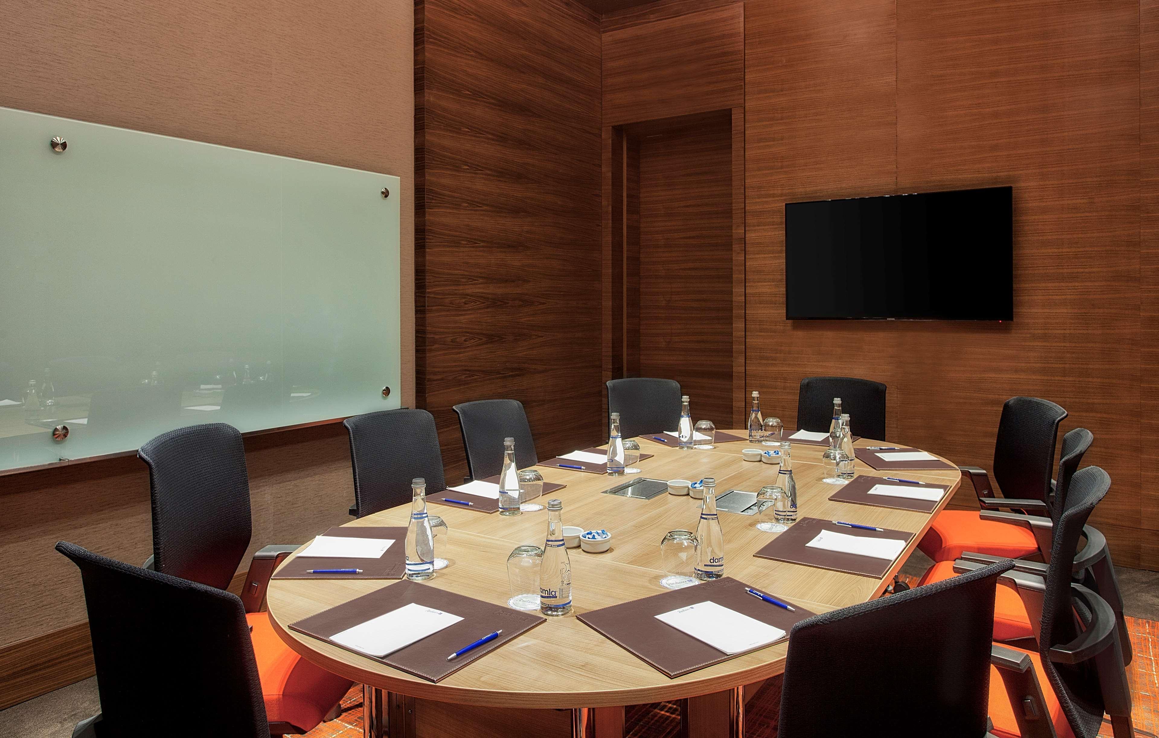 Radisson Blu & Spa, Tuzla Hotel 5*