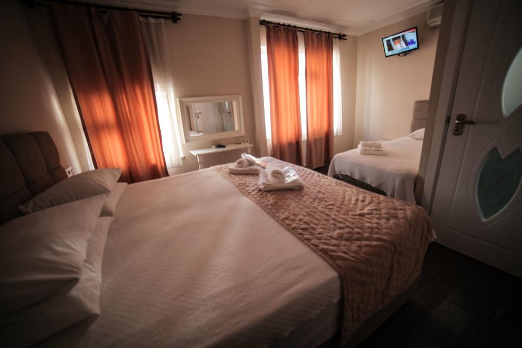 Rose Bouquets Hotel 3*