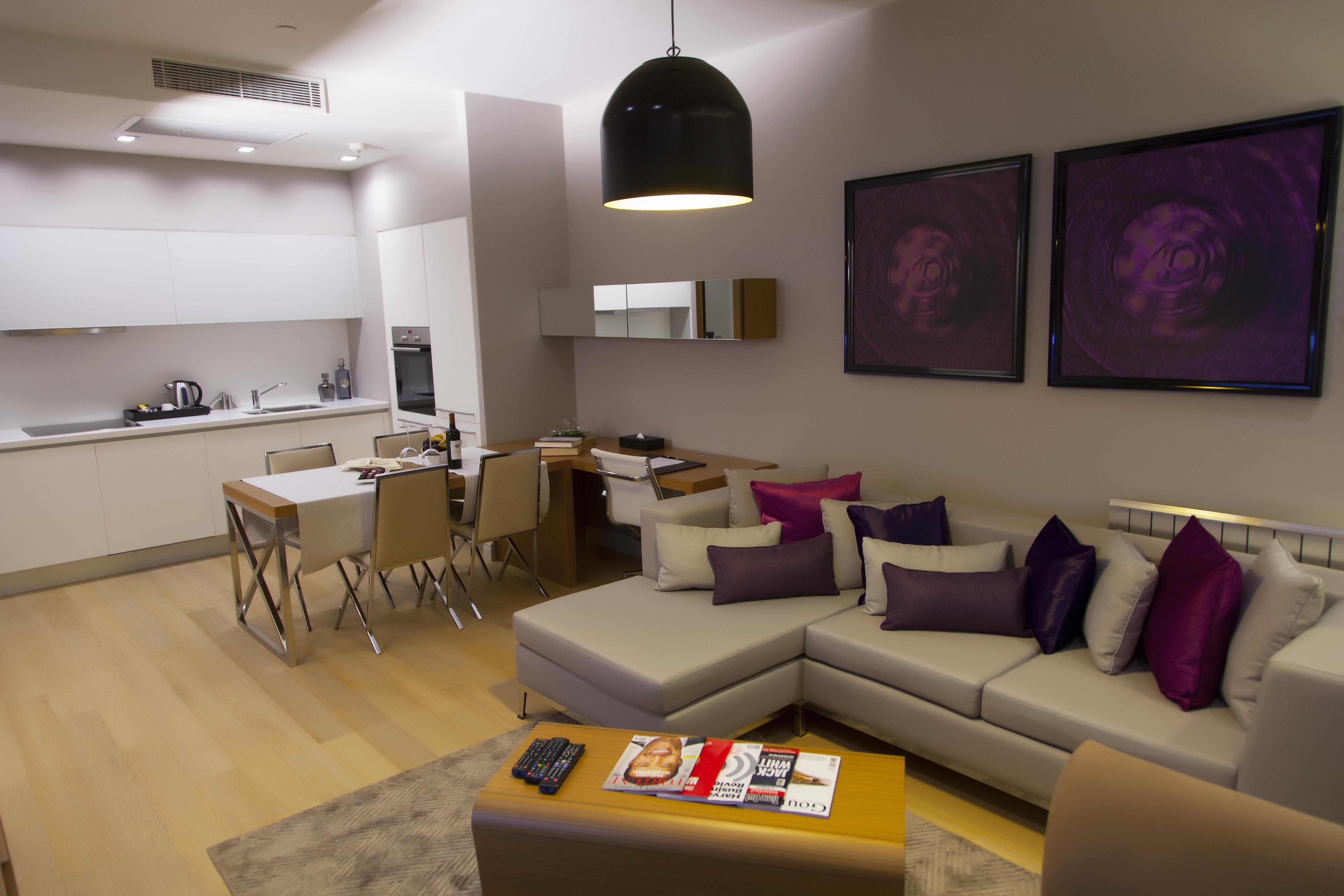 Aparthotel The Leos