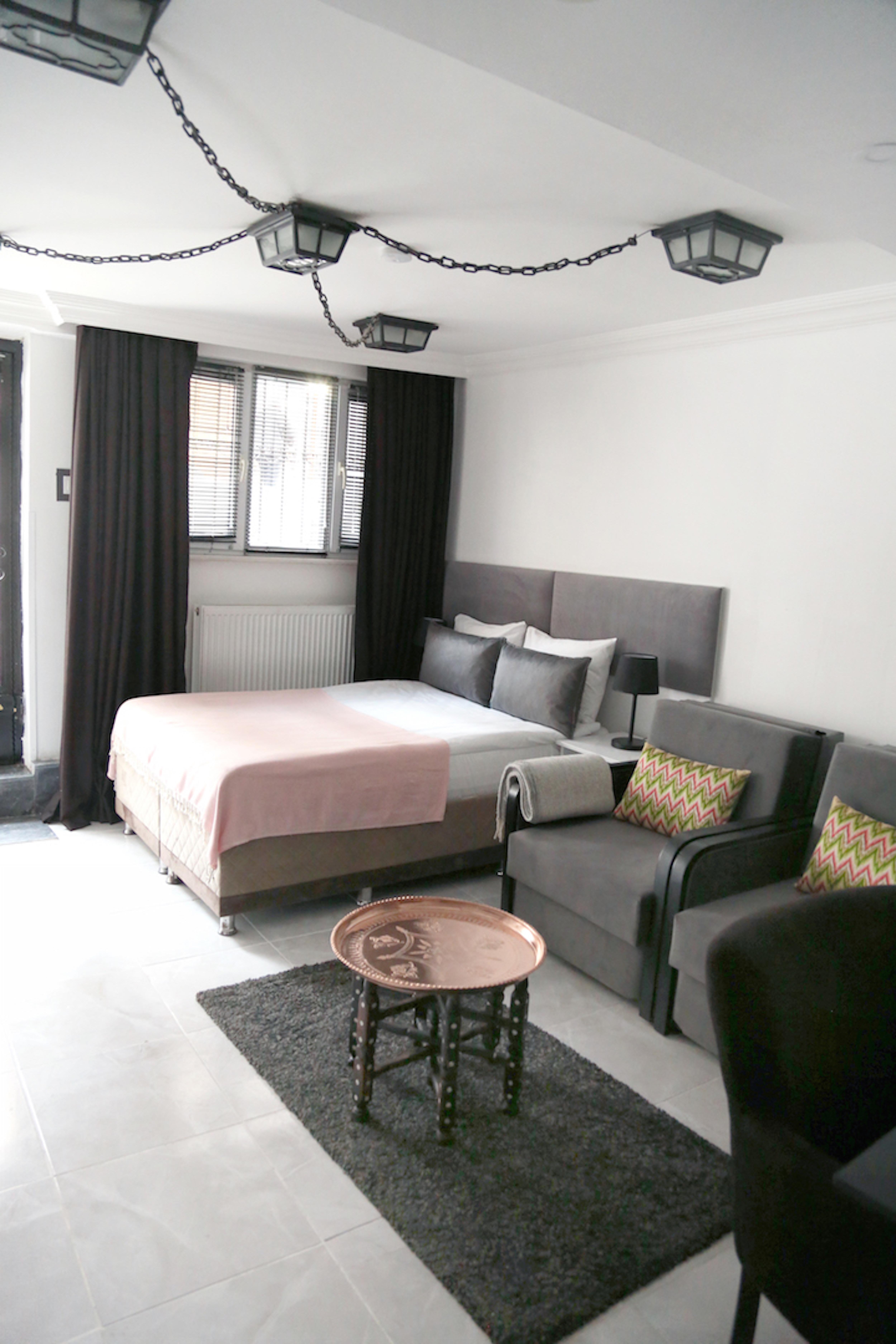 Hotel Babu House 4*