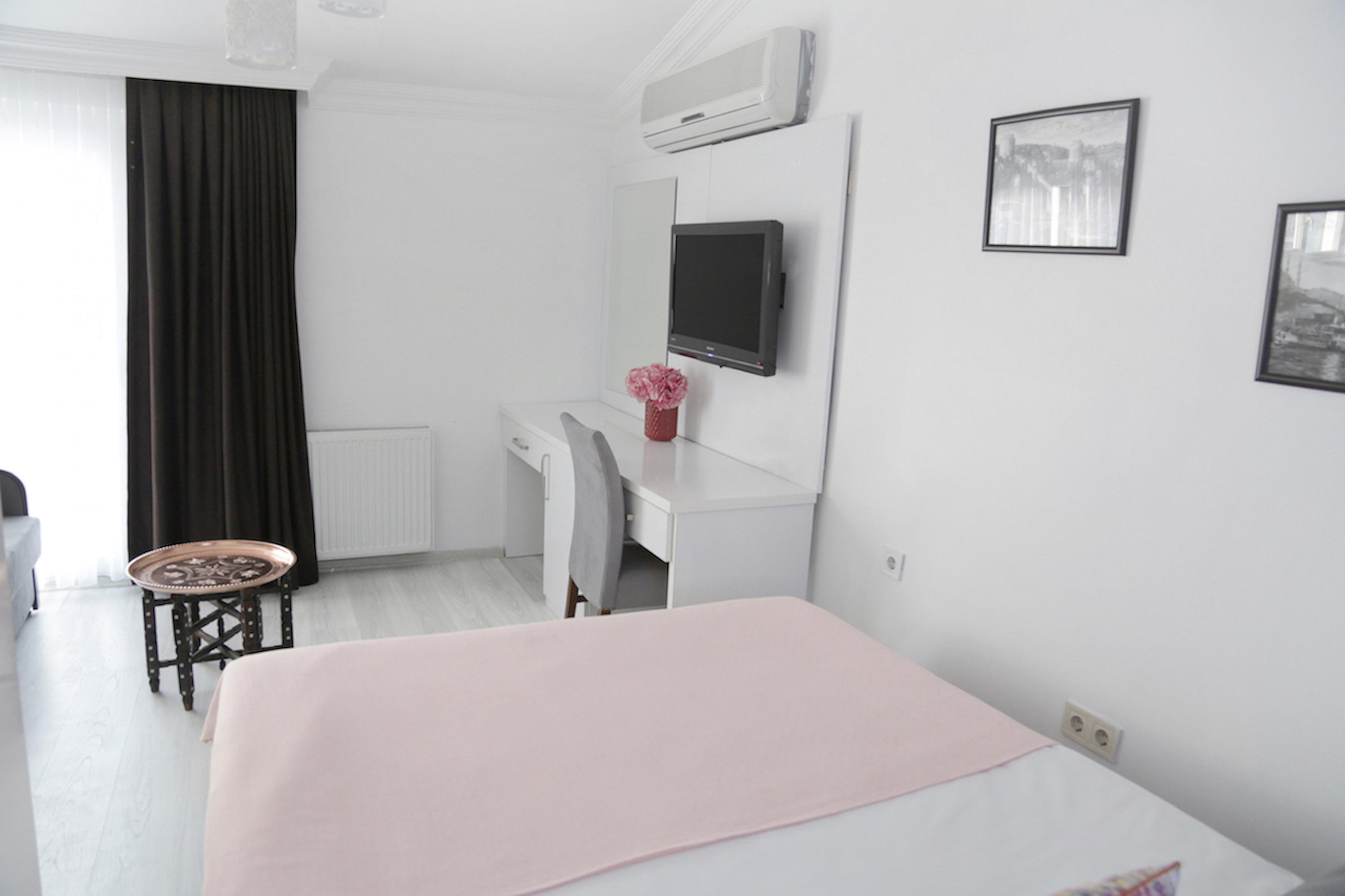 Babu House Hotel 4*