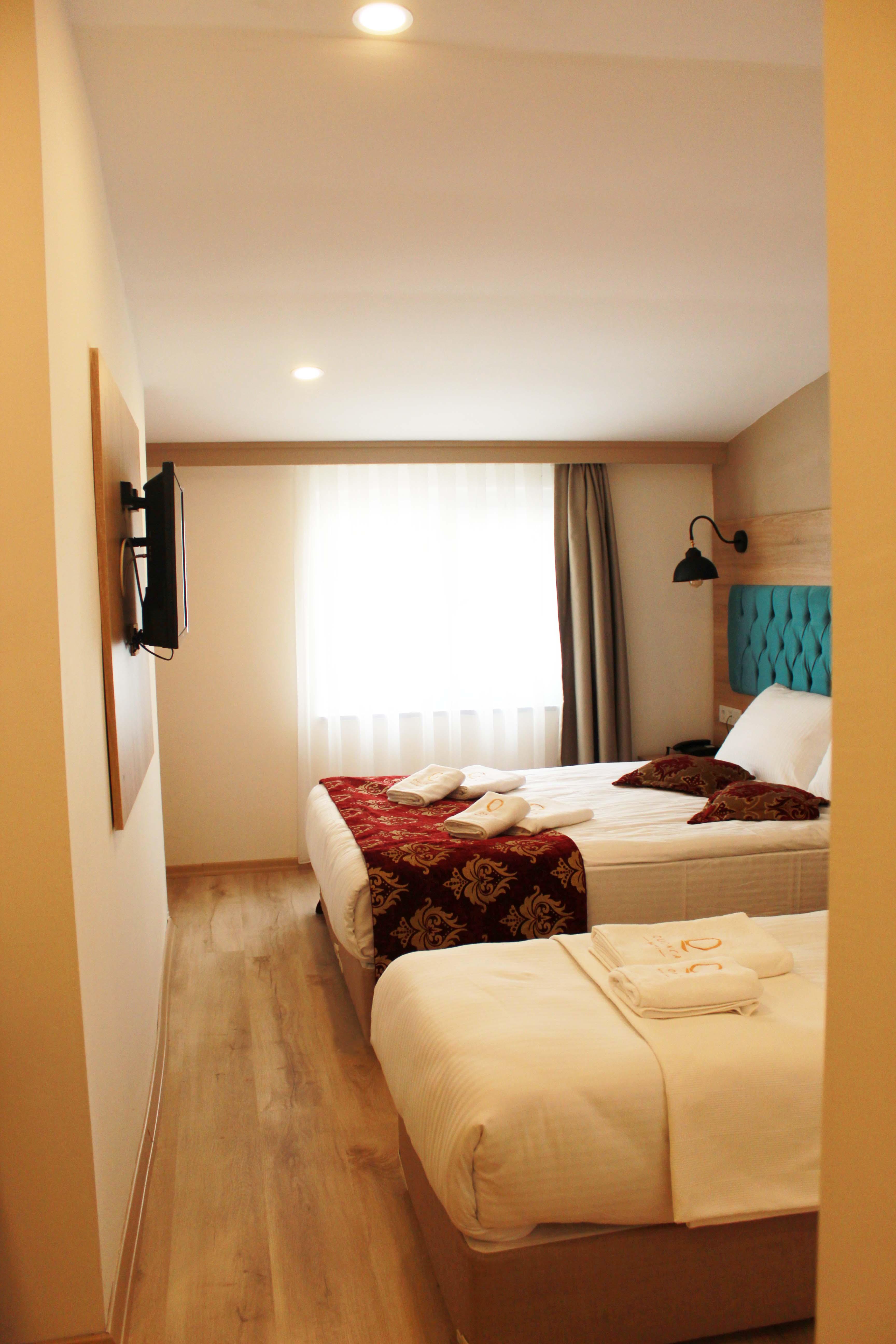 Hotel The Laila 3*