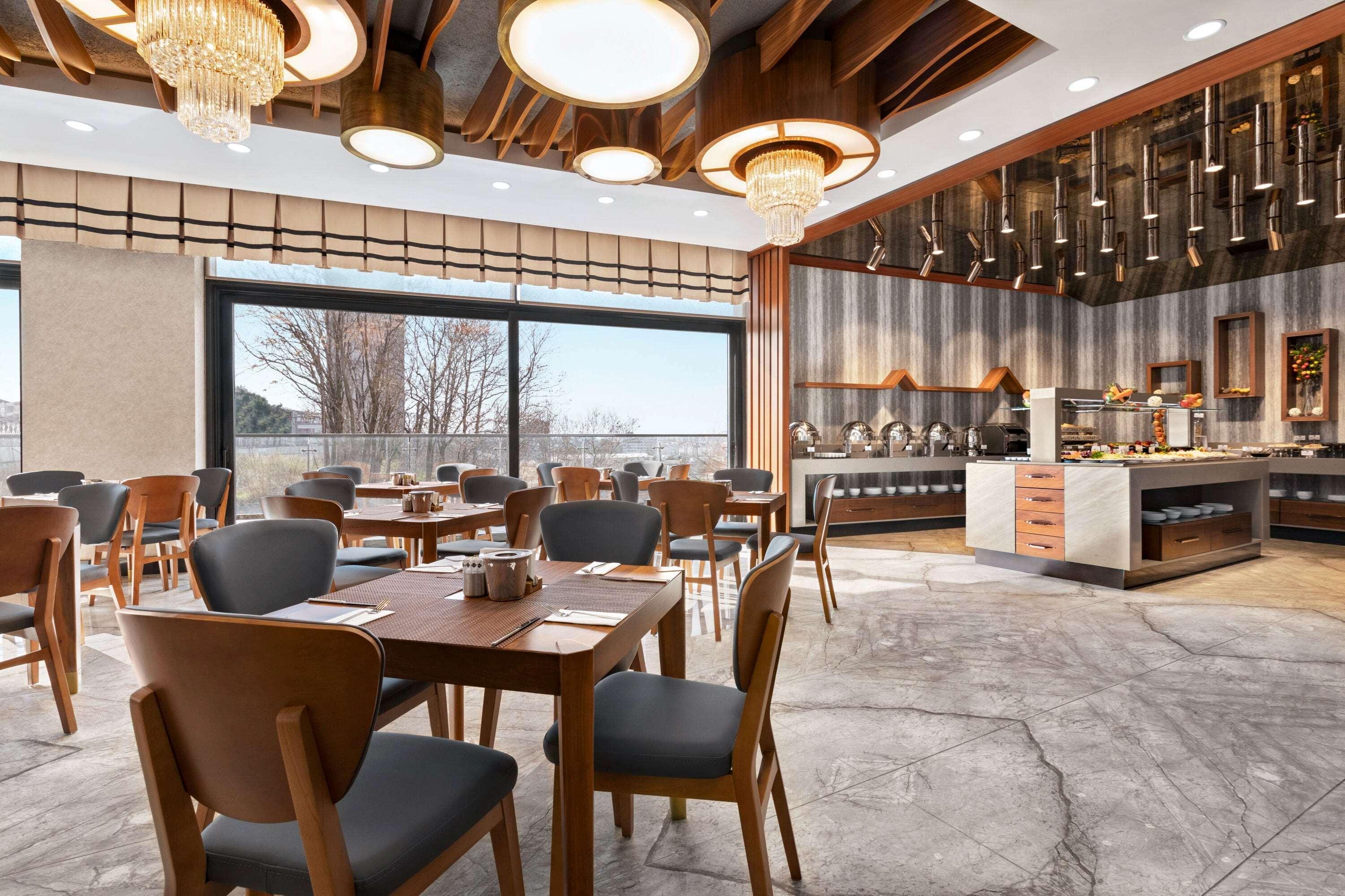 Tryp By Wyndham Topkapi Hotel