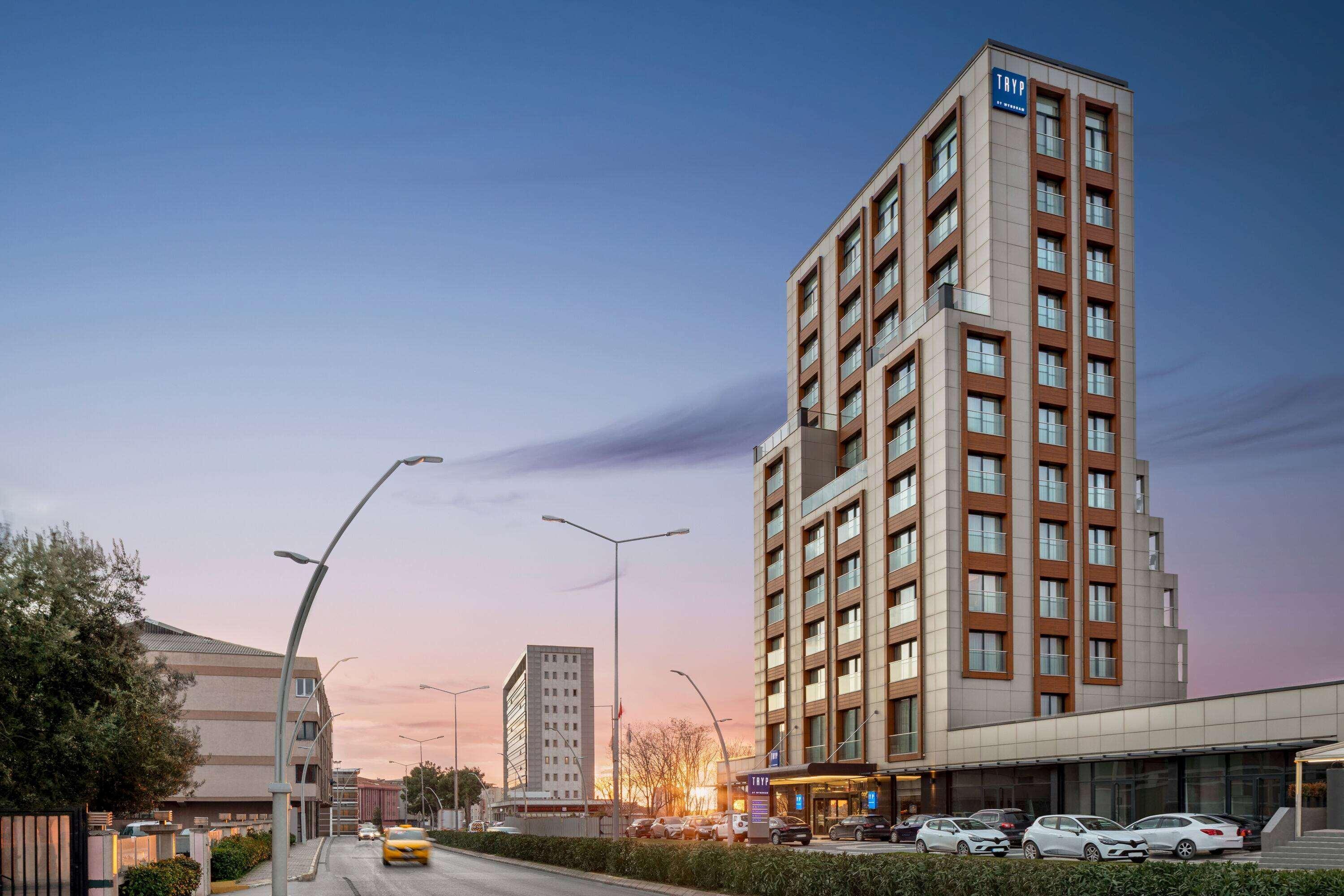Tryp By Wyndham Topkapi Hotel 4*
