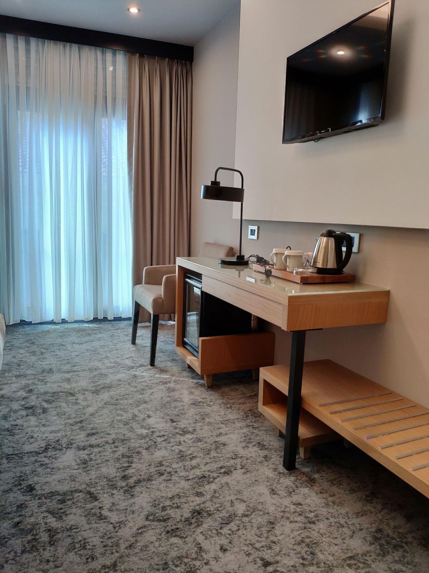 Triada Karakoey Hotel 4*
