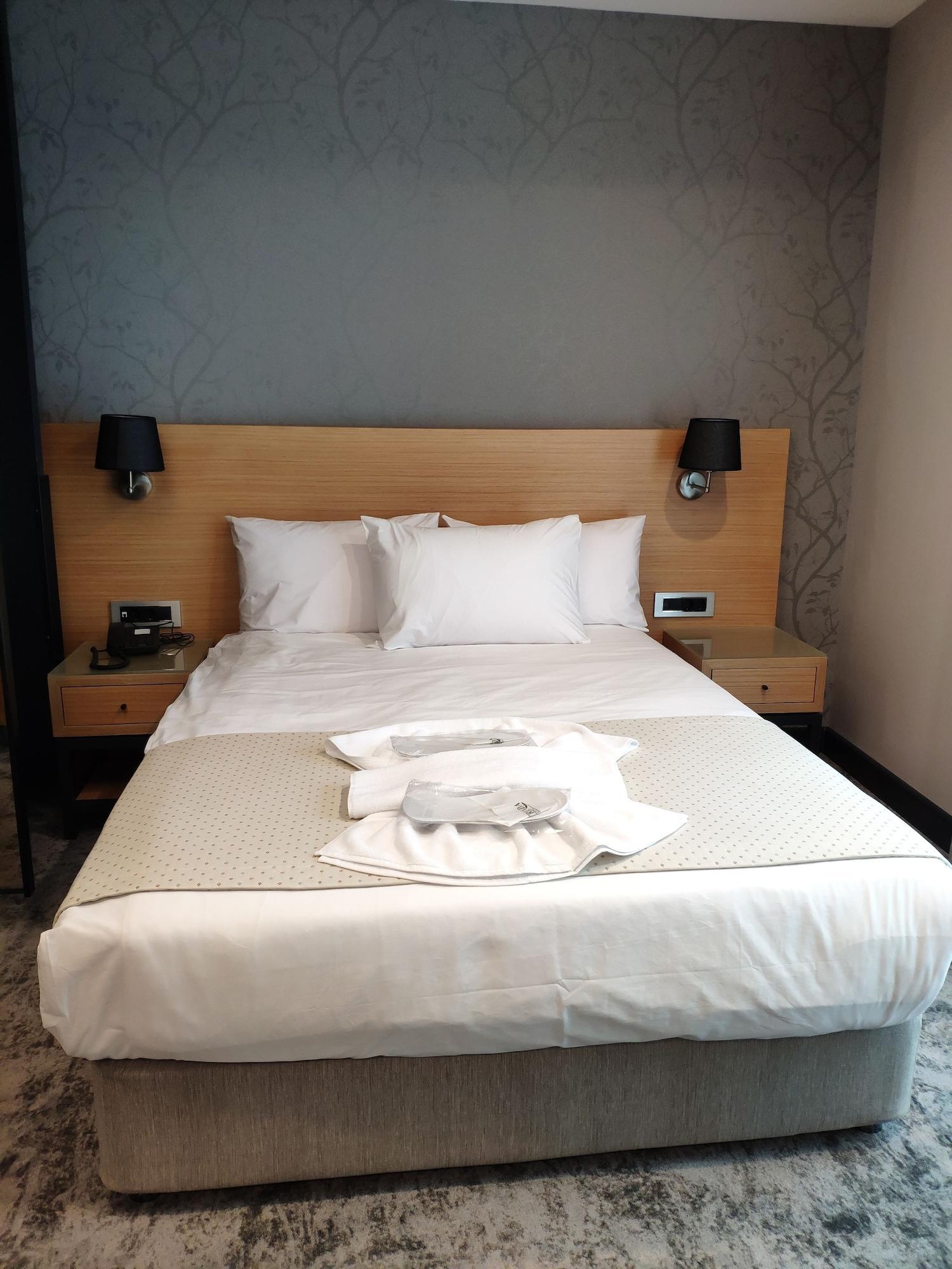 Triada Karakoey 4*