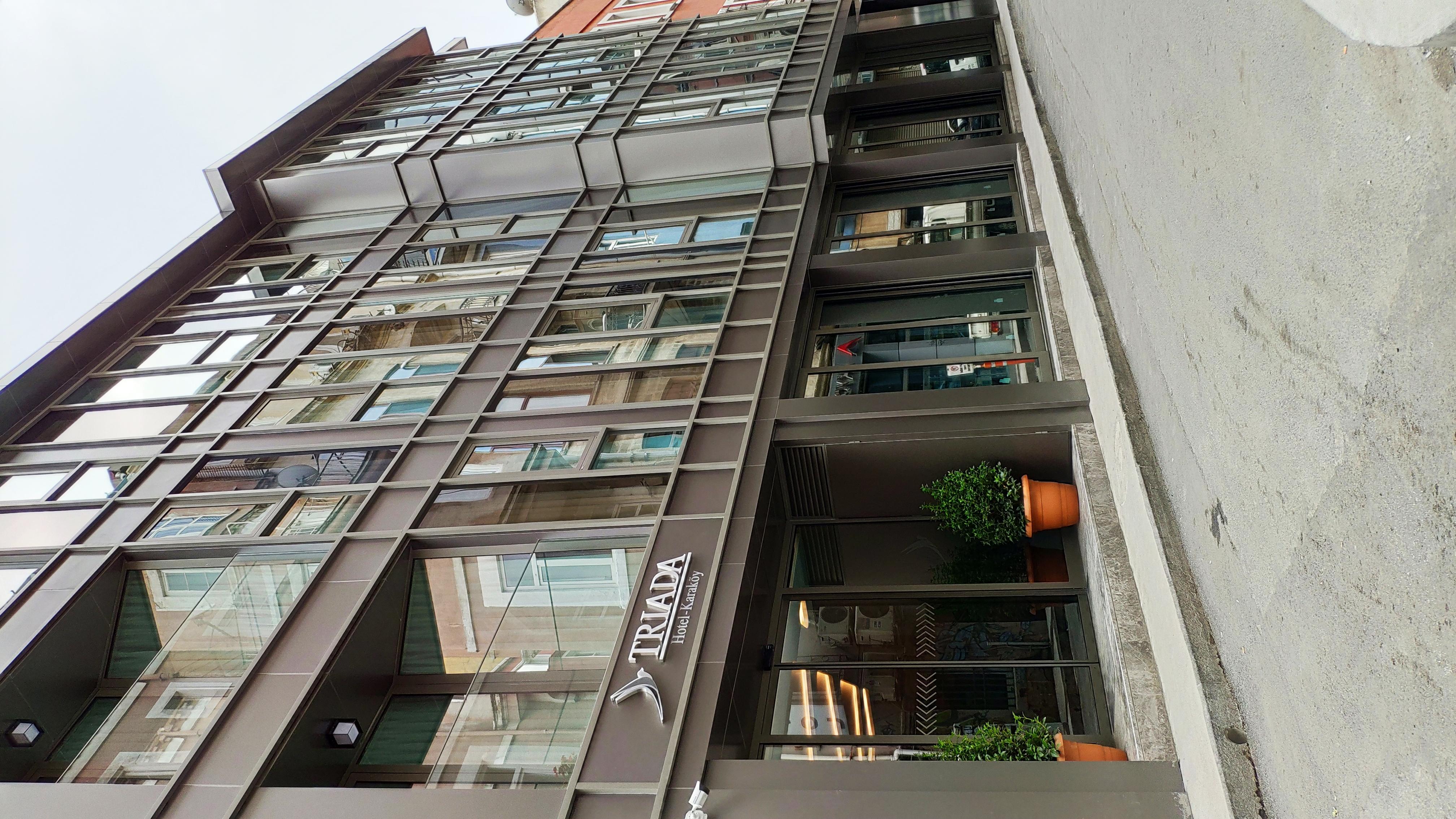 Triada Karakoey Istanbul