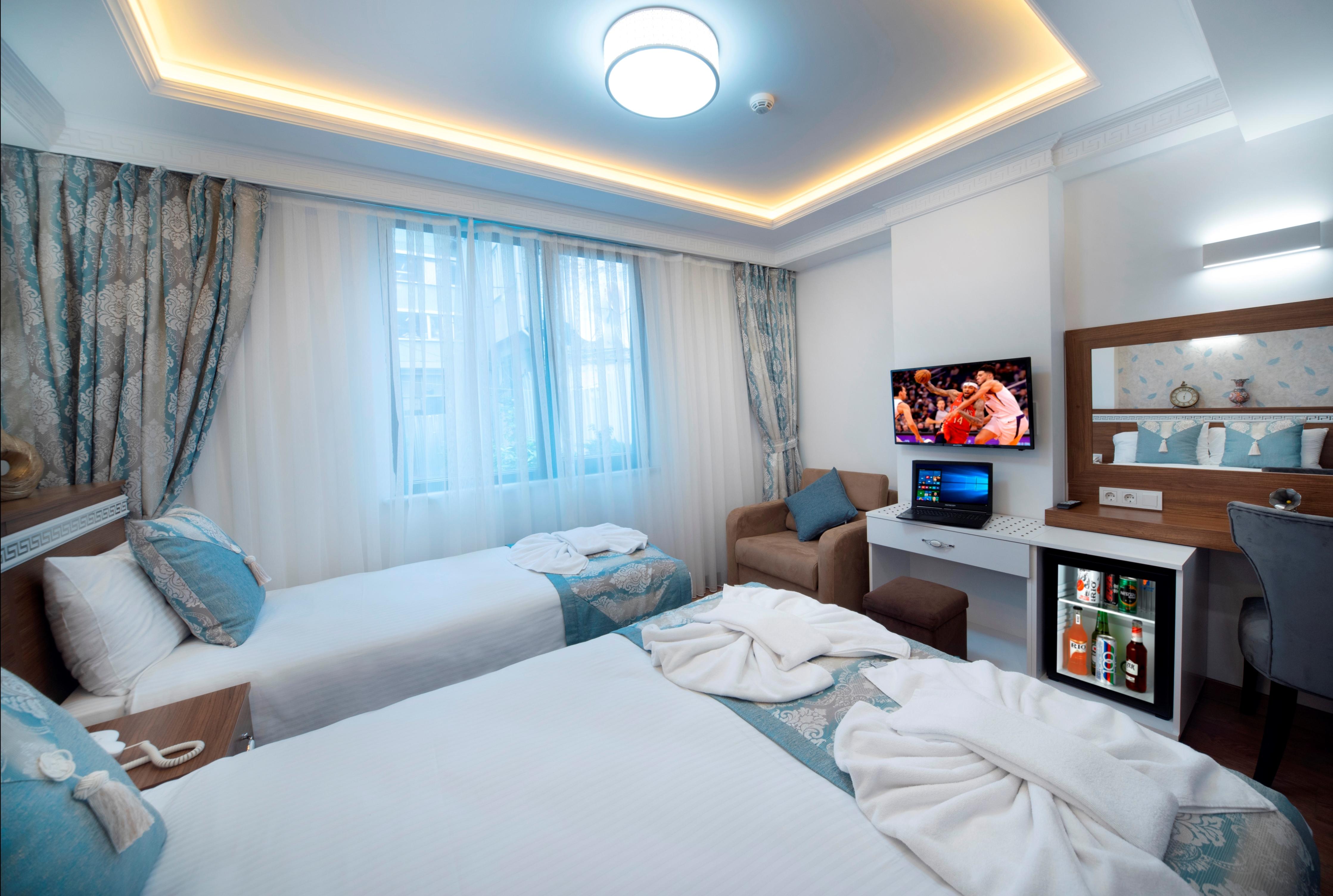 Otel Lika 2*
