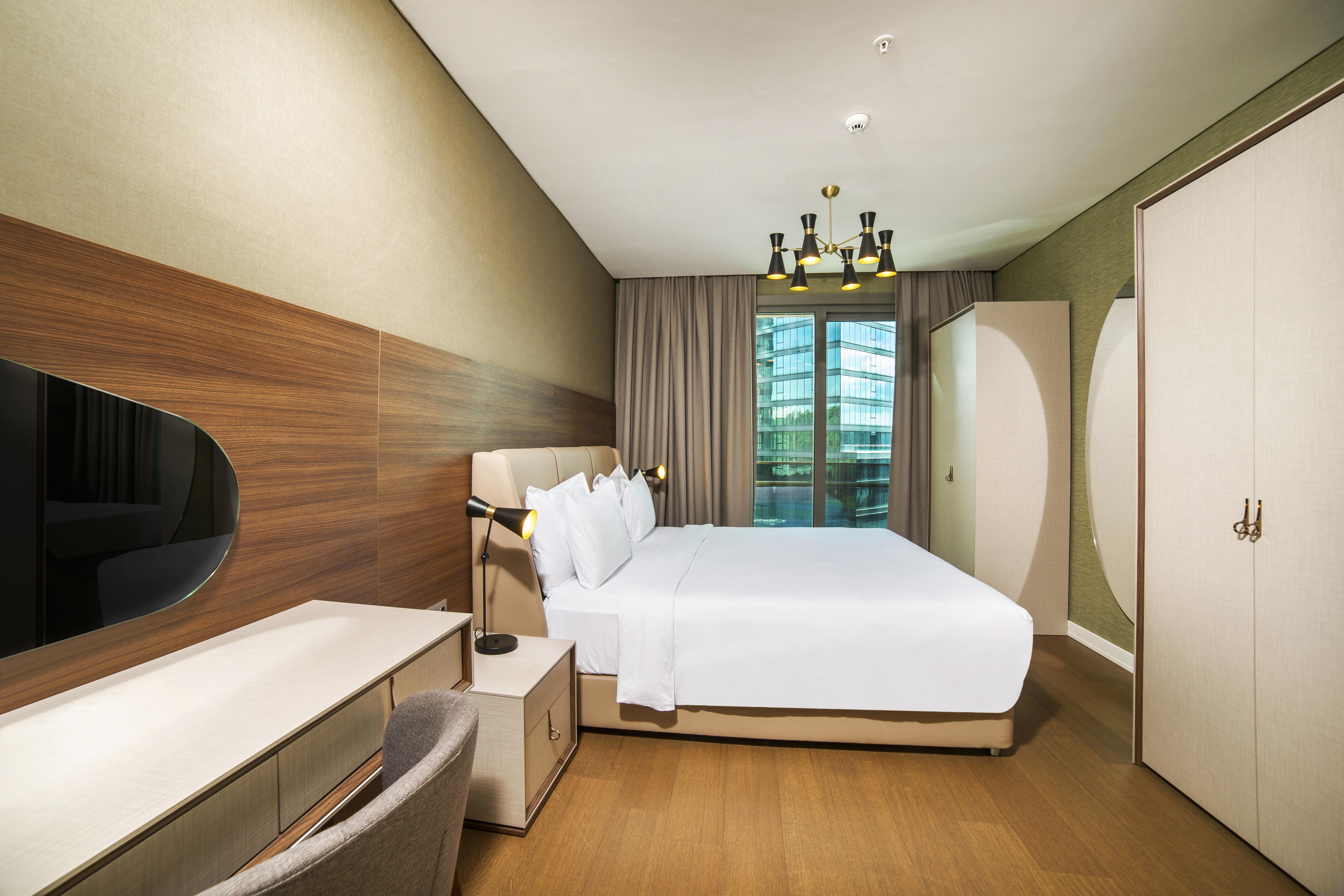 Radisson Residences Vadistanbul 4*