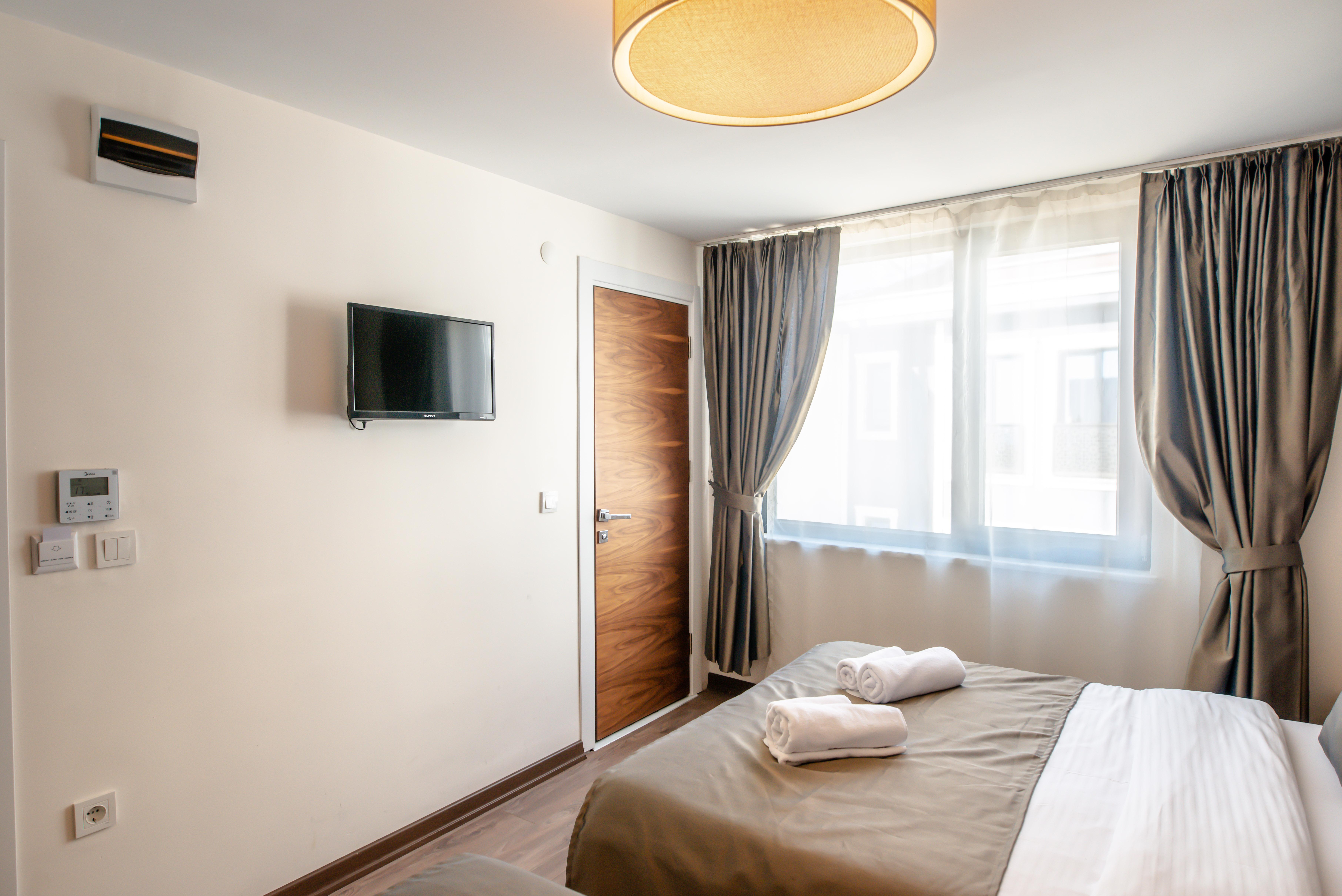 The Camelot 2* Istanbul
