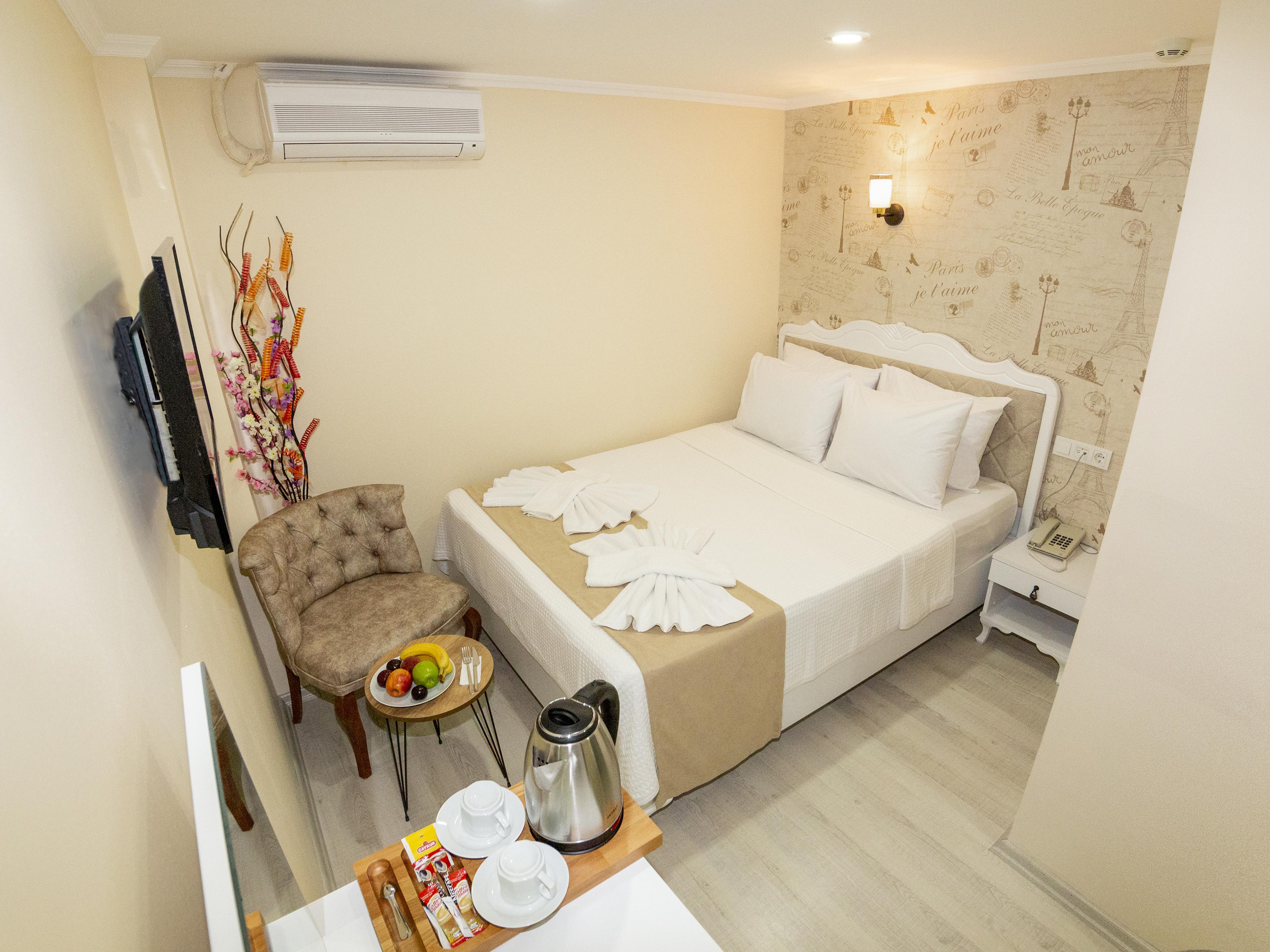 Vander Valk Hotel 2*