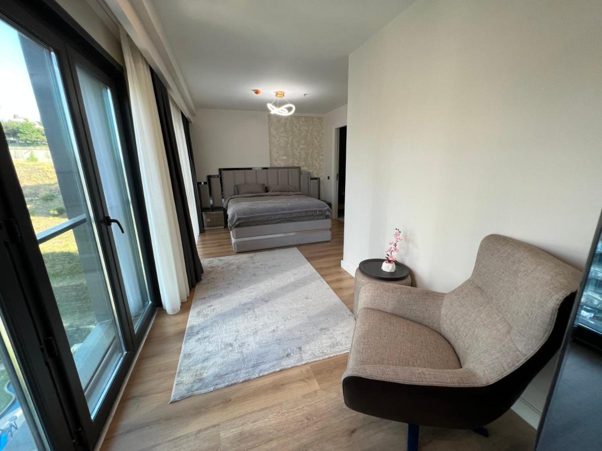 Family Luxury 2 Bedroom +saloon Apartamento *