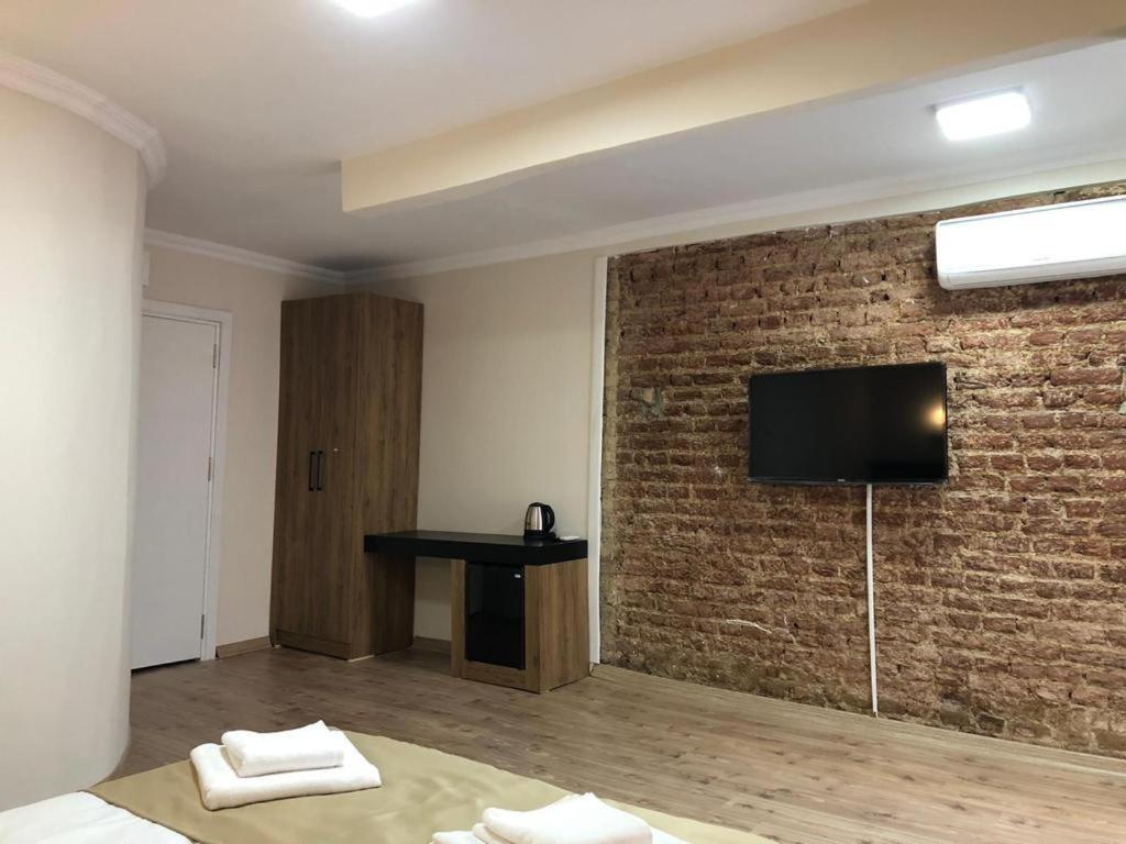 La Pera Hotel 3*