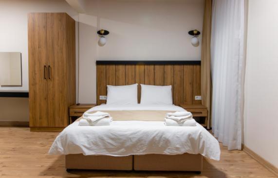 La Pera Hotel 3*