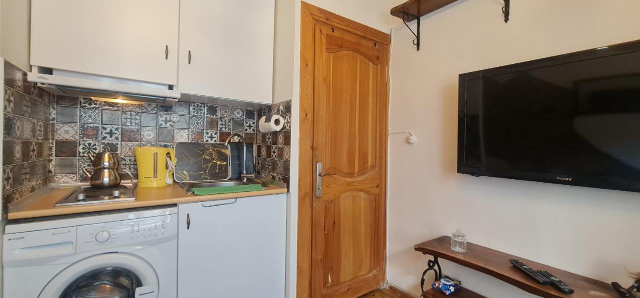 Galata Duplex Apt. *balcony* 1 Min To Metro Stn. * Istanbul