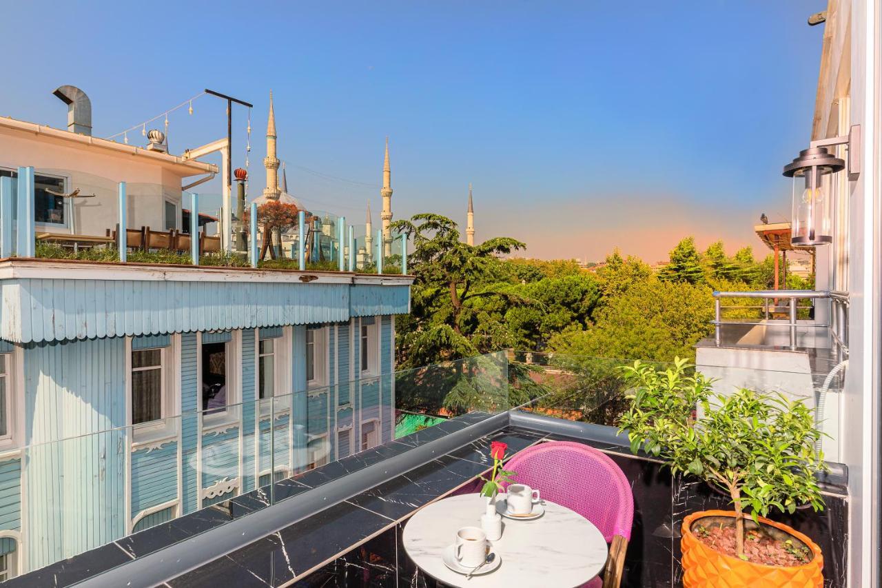 The Magnaura Palace Otel