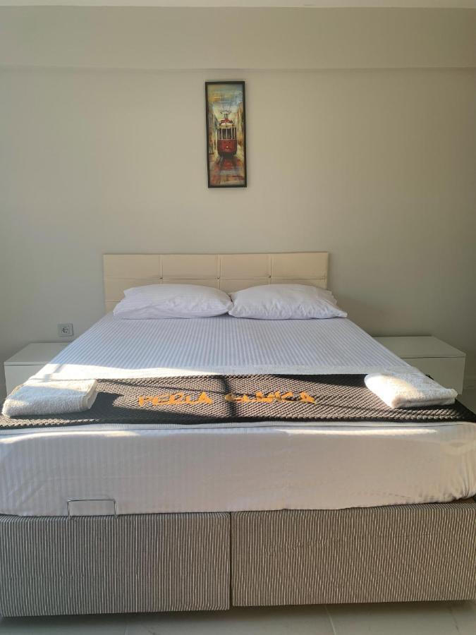 Nearby Taksim Spacious Flat With Duble Bed Istanbul