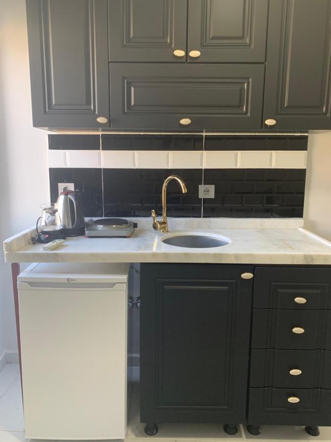 Nearby Taksim Spacious Flat With Duble Bed