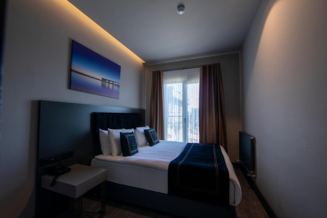 Menalo Premium Airport Hotel 5*