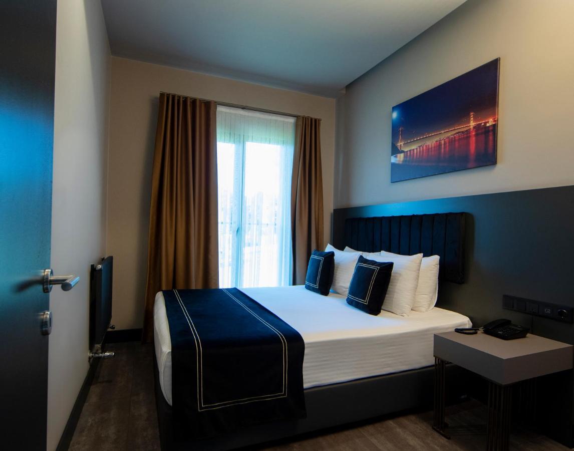 Menalo Premium Airport Hotel