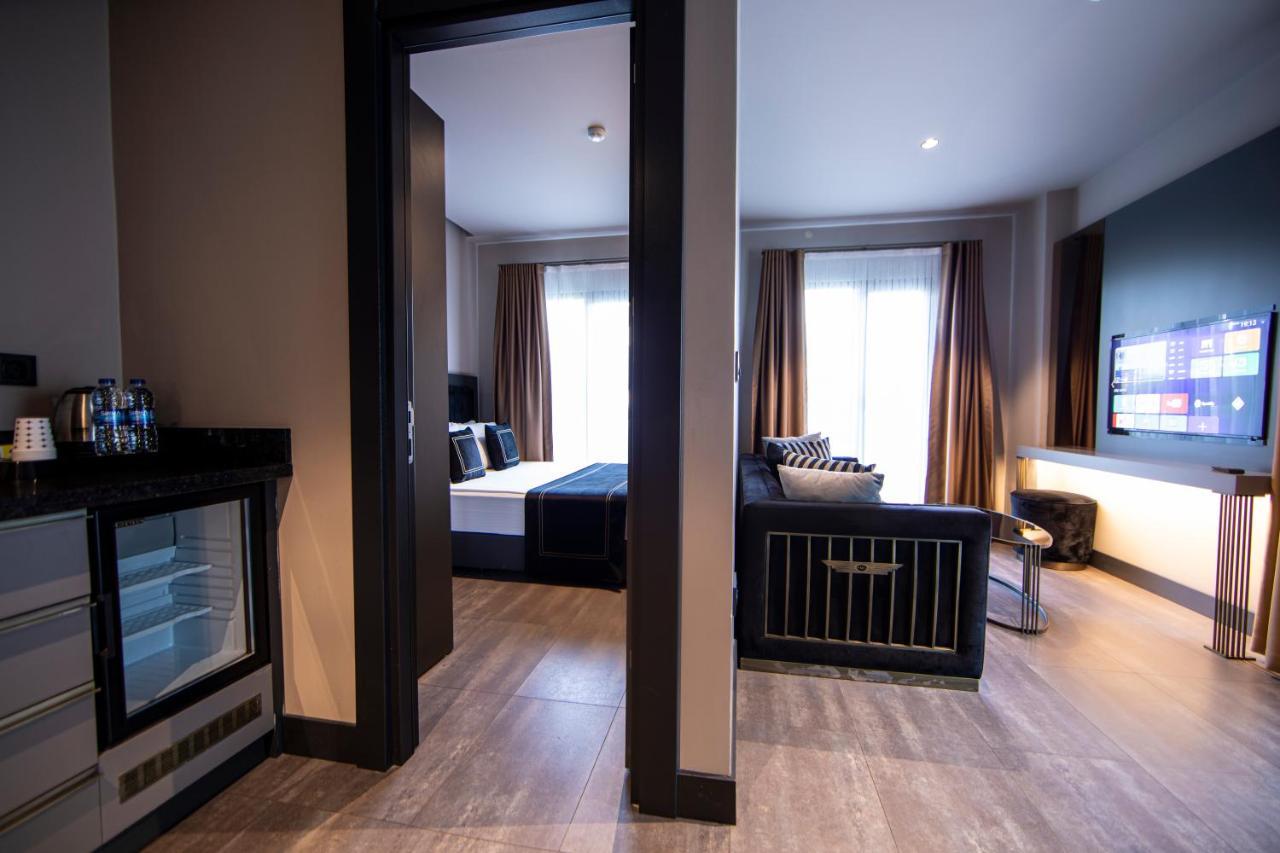 Menalo Premium Airport Hotel 5*