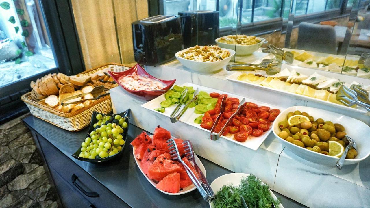 Cape Palace Otel 3*