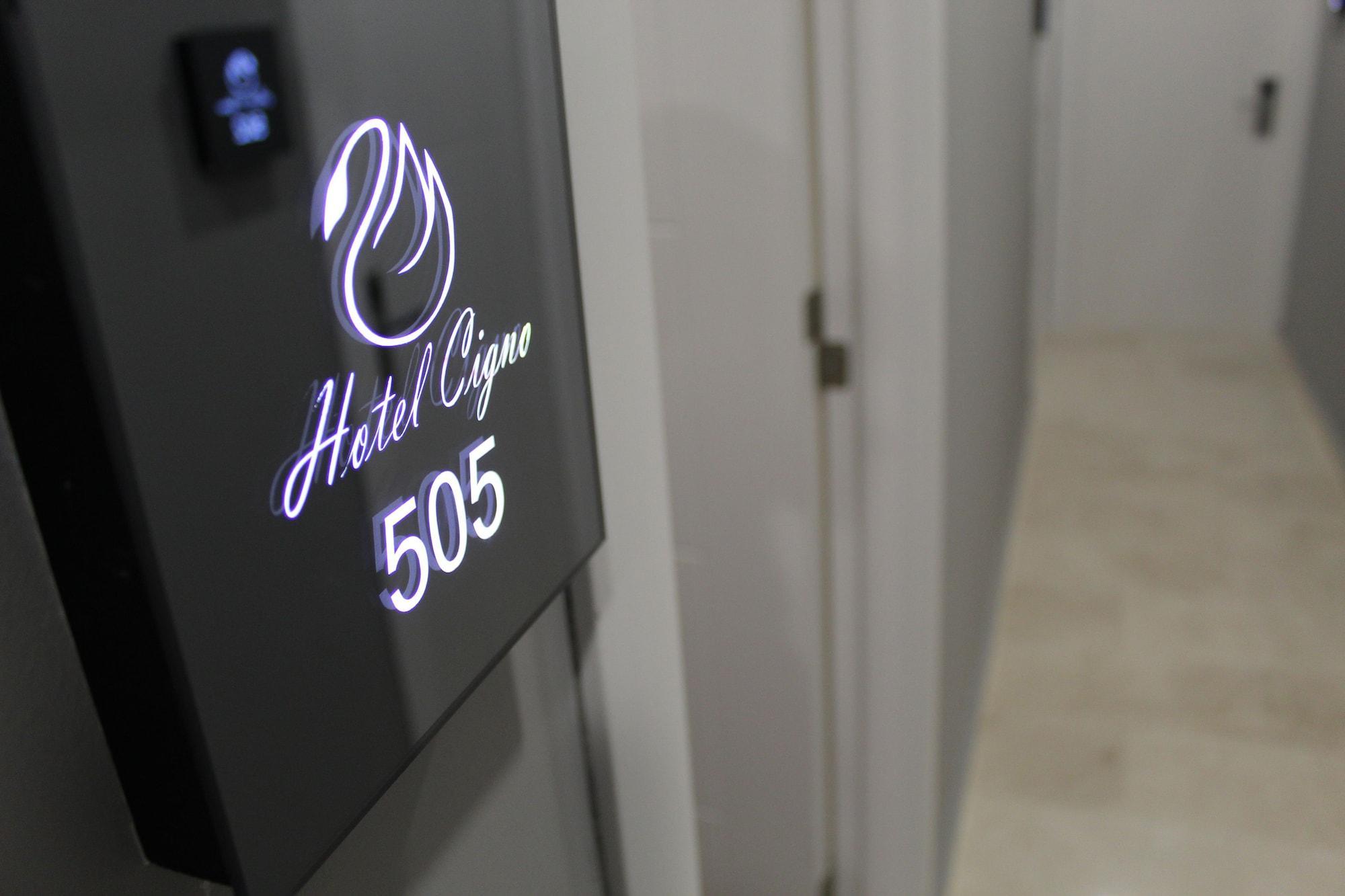 Hotel Good Night