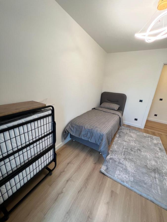 Family Luxury 2 Bedroom +saloon *
