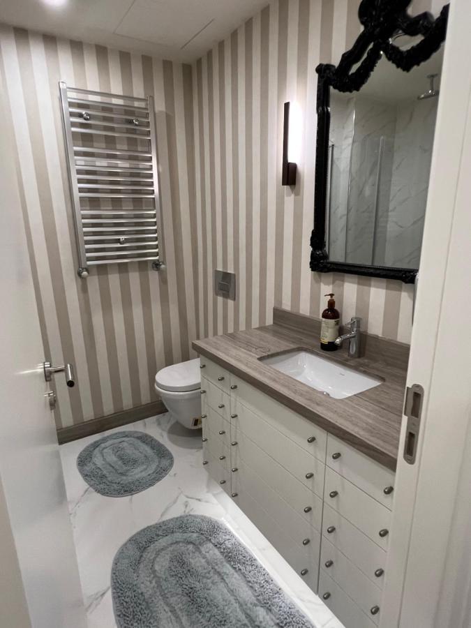 Family Luxury 2 Bedroom +saloon * Istambul