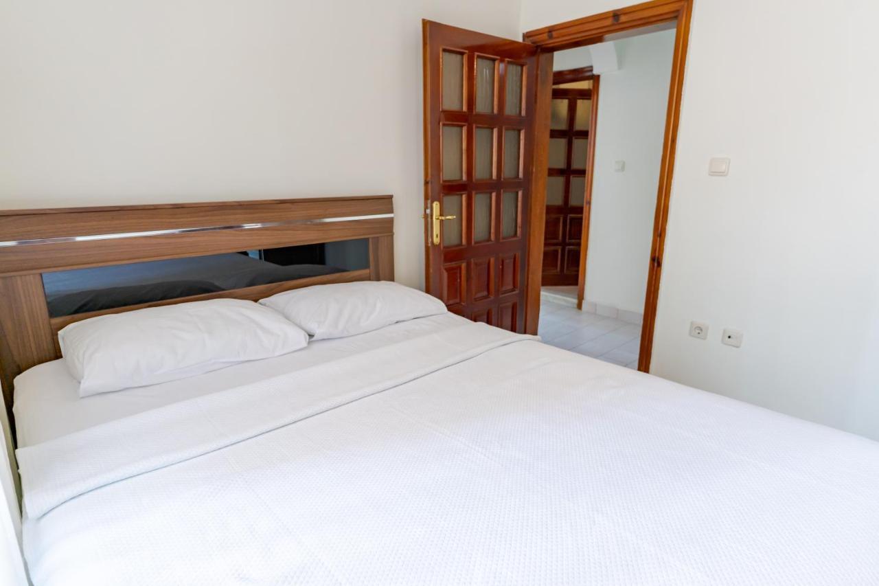 Kaplan Cosy Flat - Air Conditioned & Heated 3 Bedrooms In The Apartment