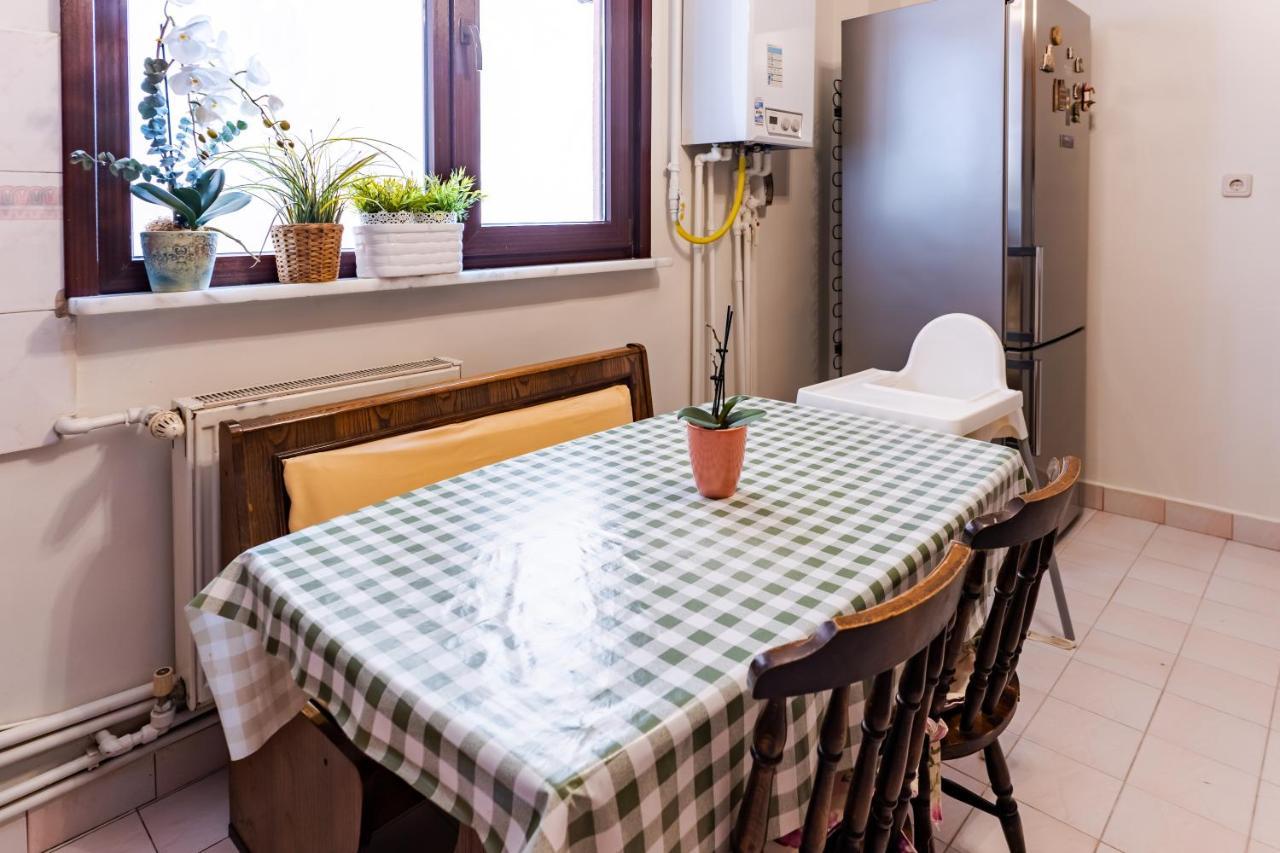Apartment Kaplan Cosy Flat - Air Conditioned & Heated 3 Bedrooms In The *