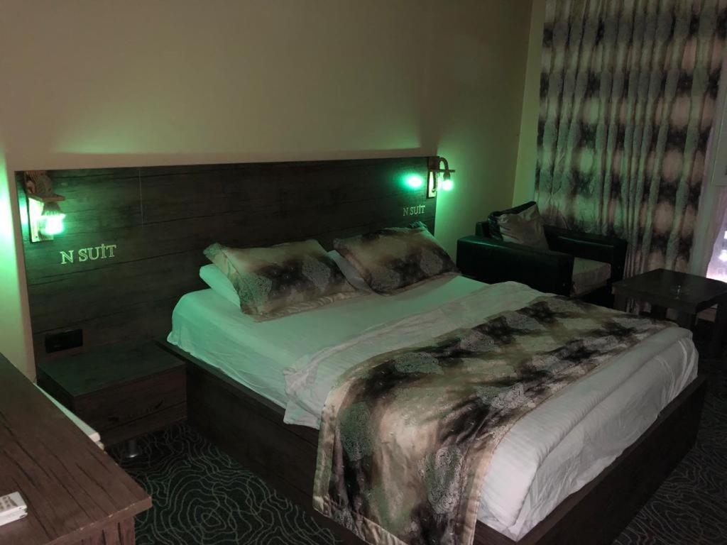 Oezkan Aparthotel