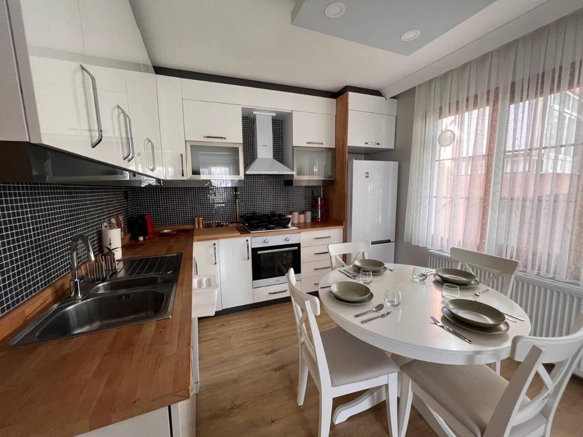 Delight Kartal Apartment