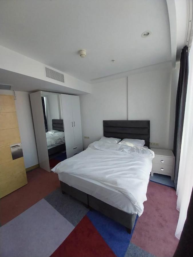 5 Person Luxury Istanbul