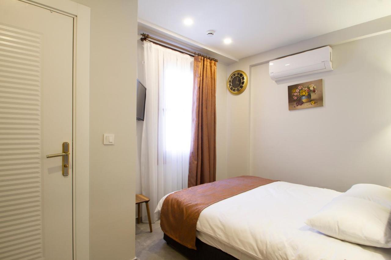 Turna Hotel *
