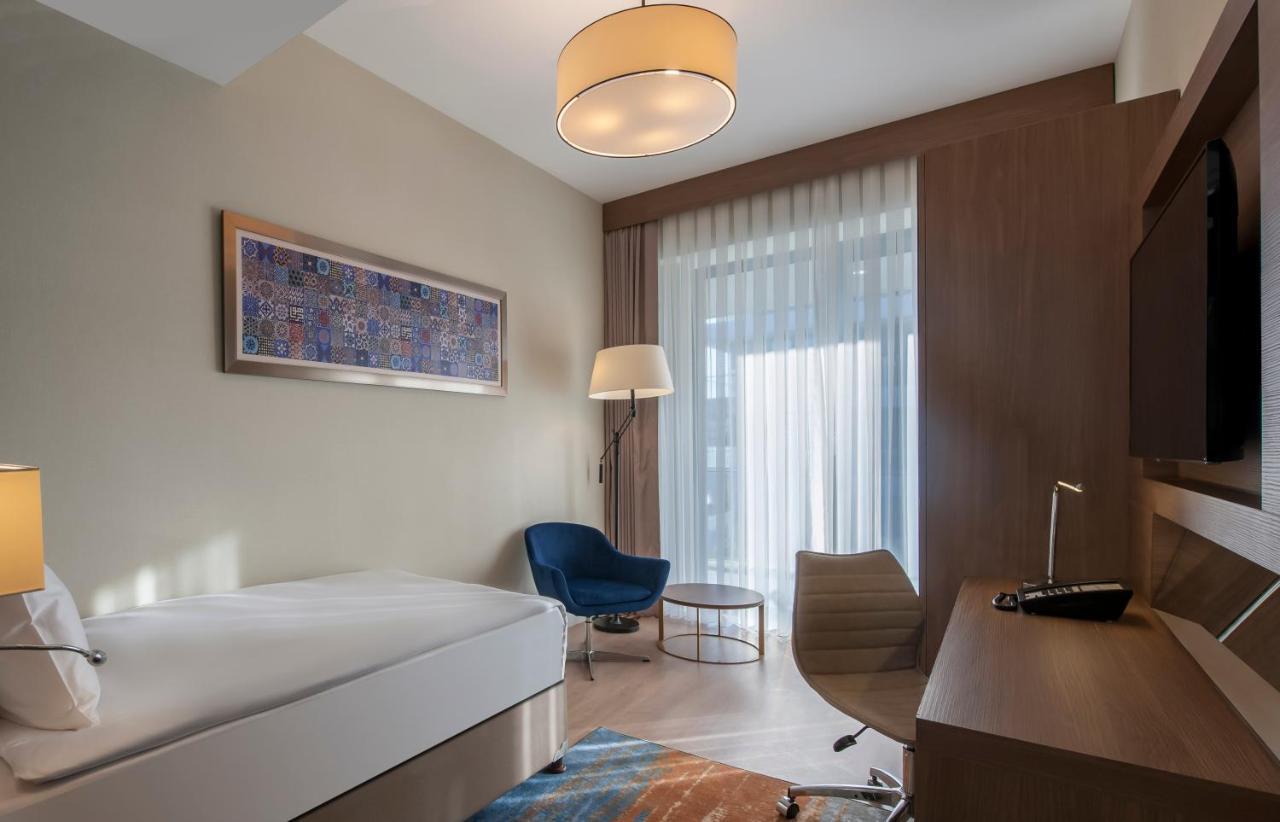 The Superior Living Batisehir