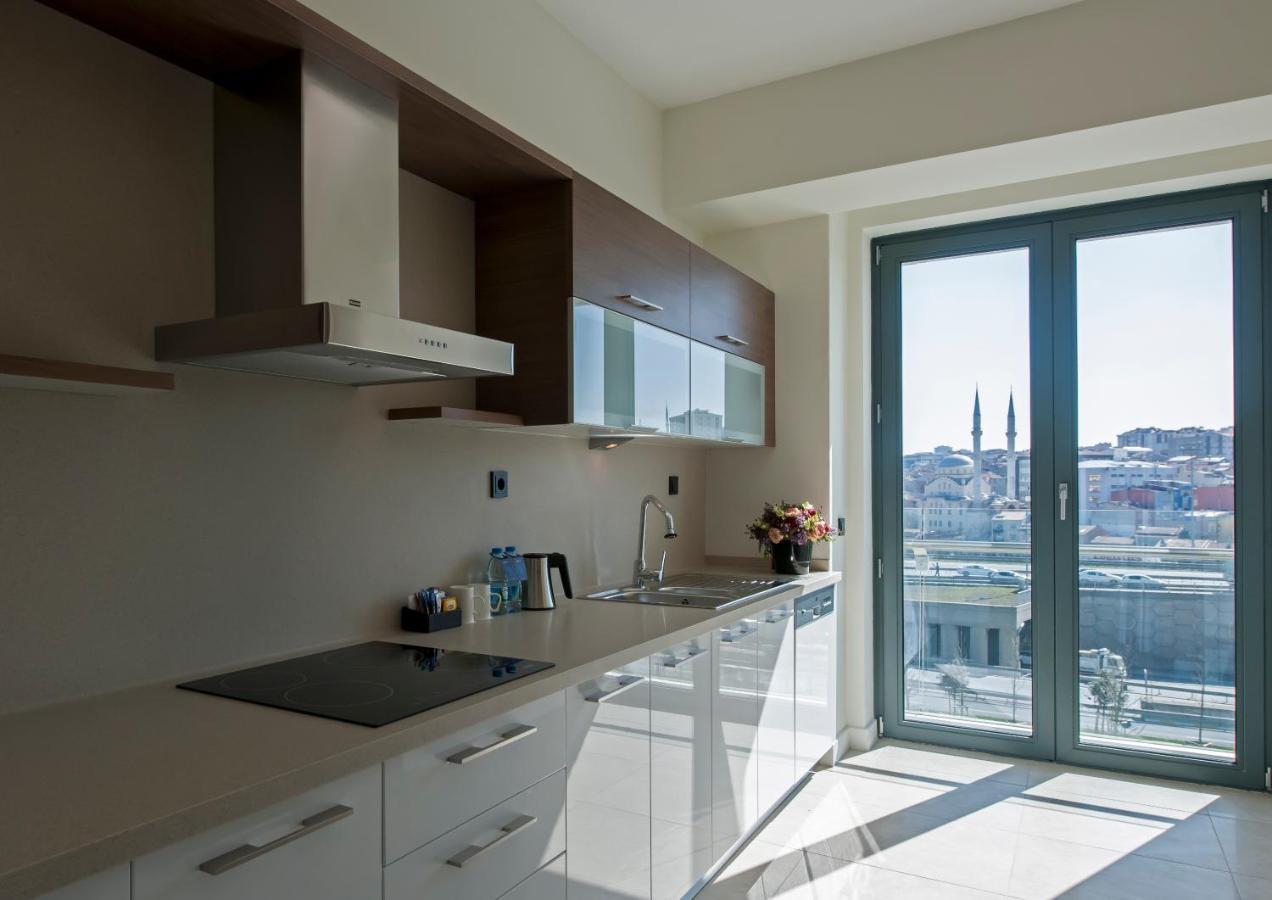 Apartment The Superior Living Batisehir Istanbul