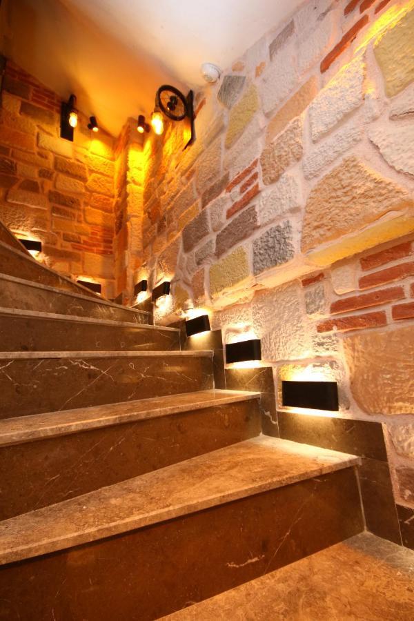 Ren Hotel