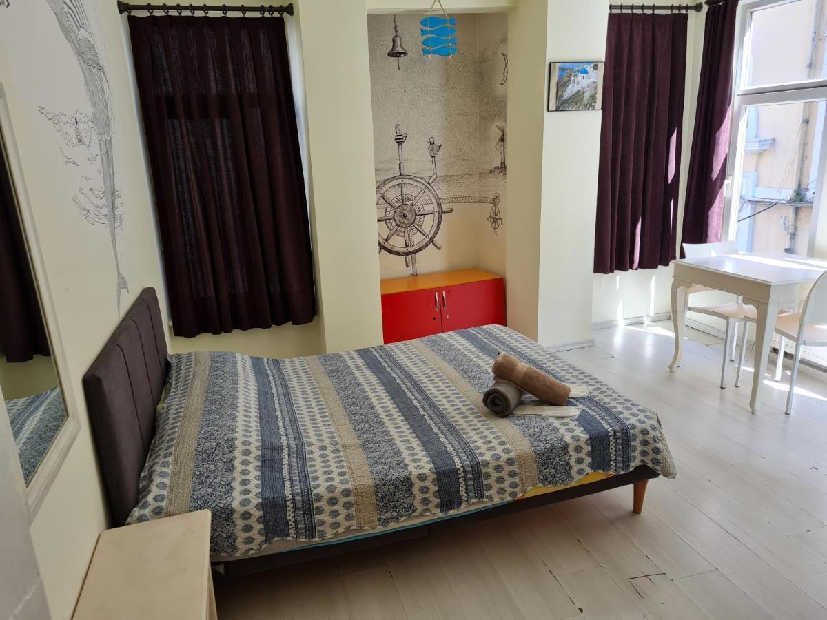 Taxim (adults Only) Albergue *